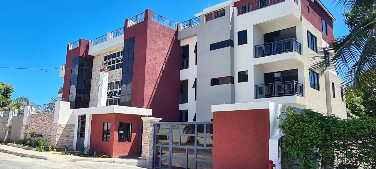 Apartment For Rent: SUNSET DRIVE, Kingston 8 | $200,000 photo 21
