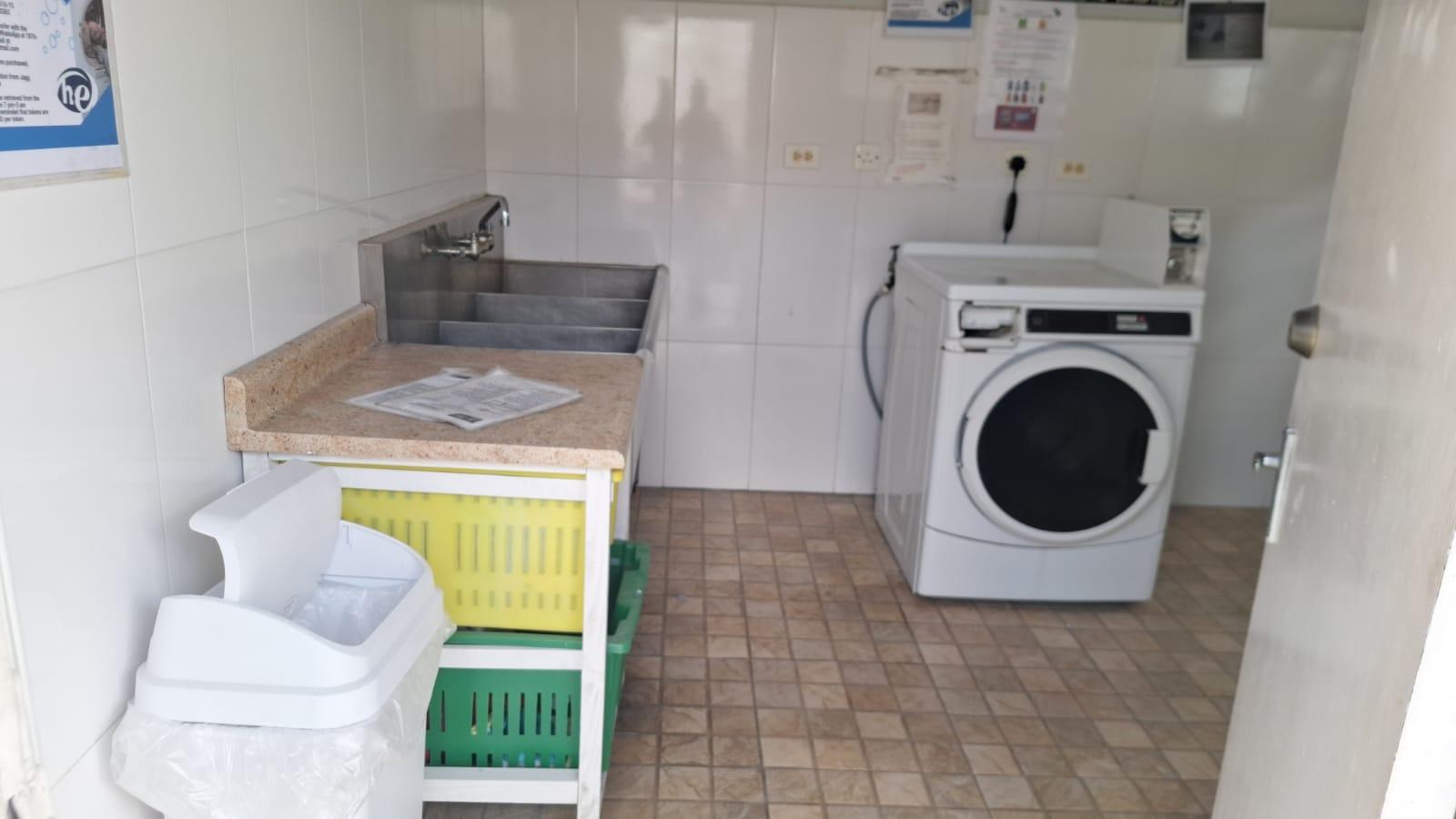 Apartment For Rent: HOPE ROAD, Kingston 6 | $120,000 photo 10
