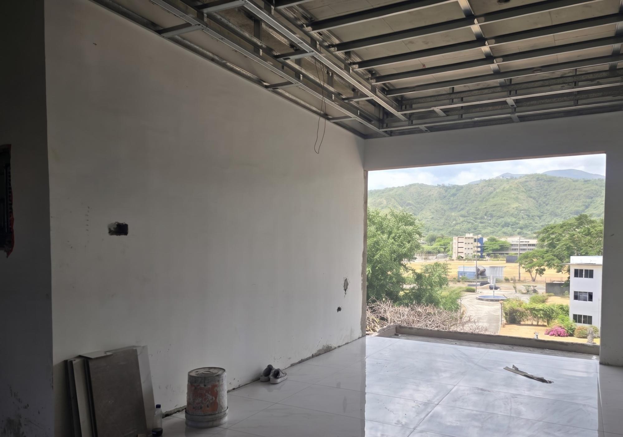 Apartment For Sale: UNIVERSITY CRESCENT, KING, Kingston 6 | $58,000,000 photo 12