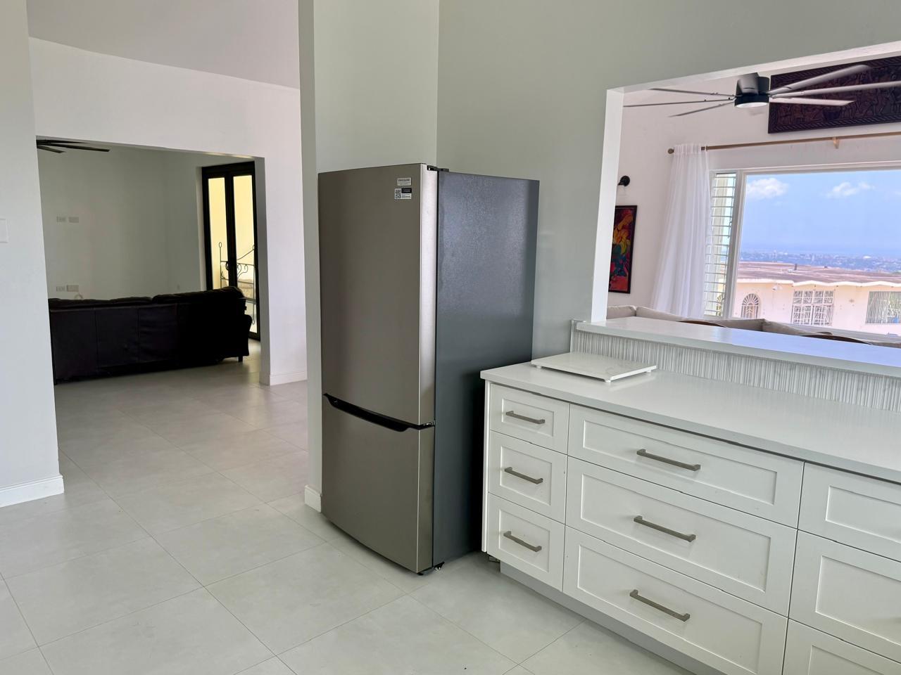 Apartment For Rent: WEST OAKRIDGE, Kingston 8 | $1,800 photo 8