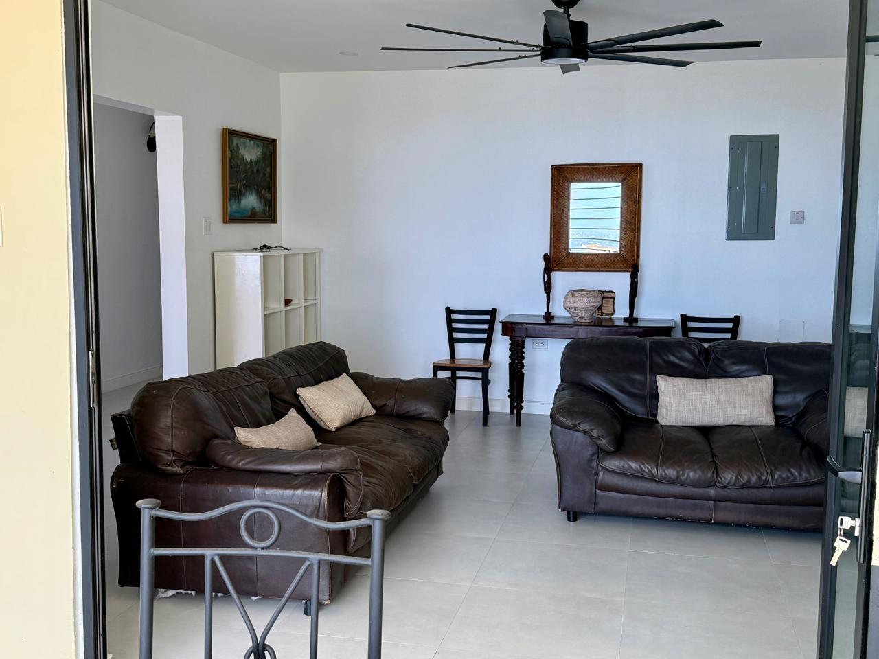 Apartment For Rent: WEST OAKRIDGE, Kingston 8 | $1,800 photo 9