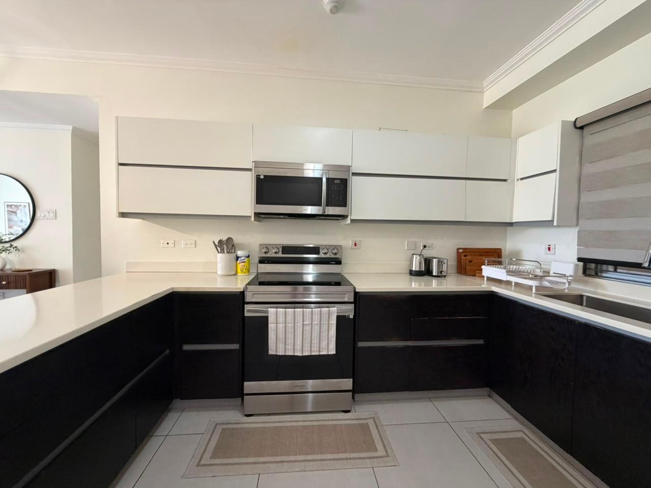 Apartment For Rent: GARDEN CLOSE, Kingston 8 | $2,500 photo 2
