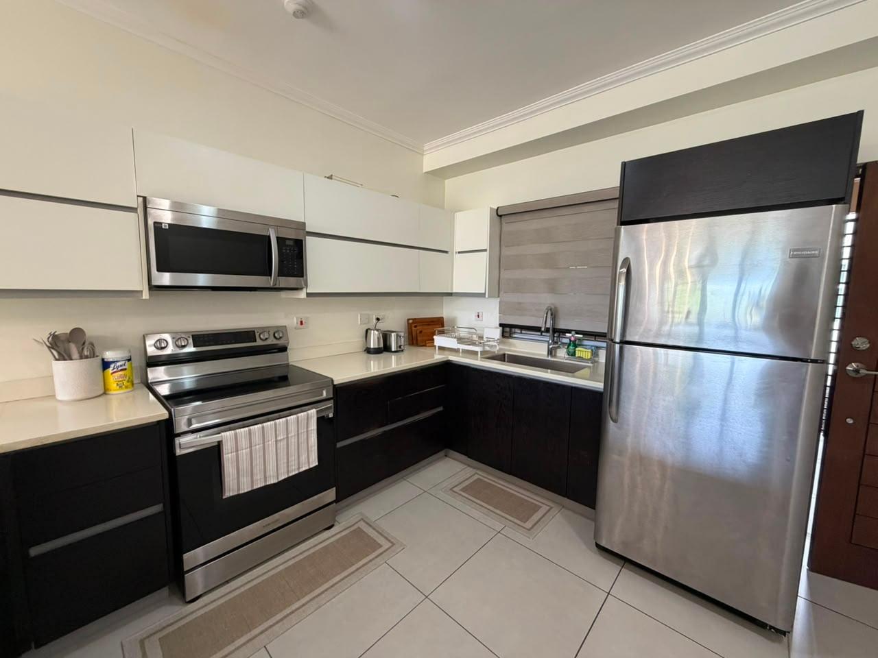Apartment For Rent: GARDEN CLOSE, Kingston 8 | $2,500 photo 3