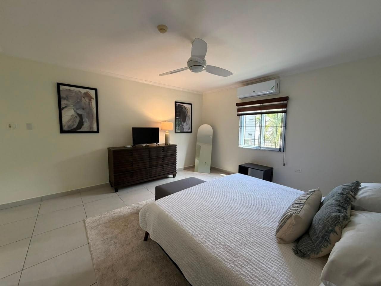 Apartment For Rent: GARDEN CLOSE, Kingston 8 | $2,500 photo 9