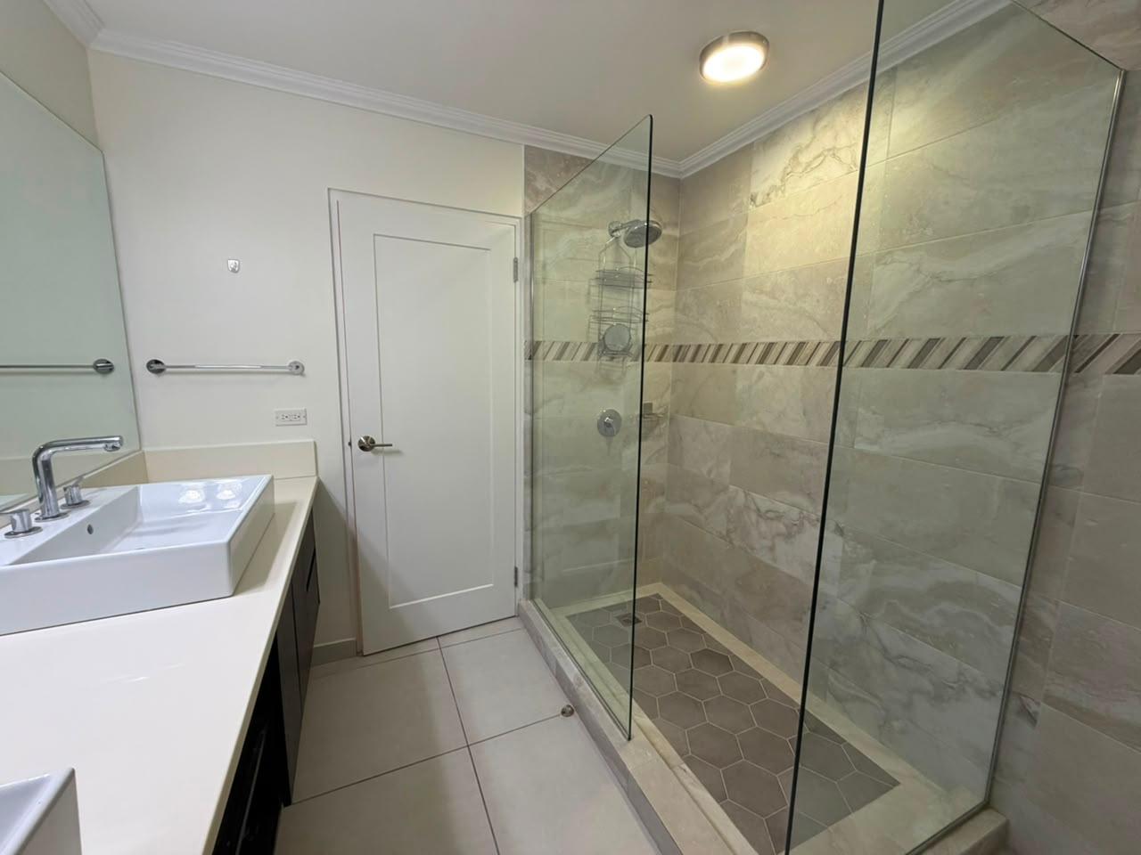 Apartment For Rent: GARDEN CLOSE, Kingston 8 | $2,500 photo 12