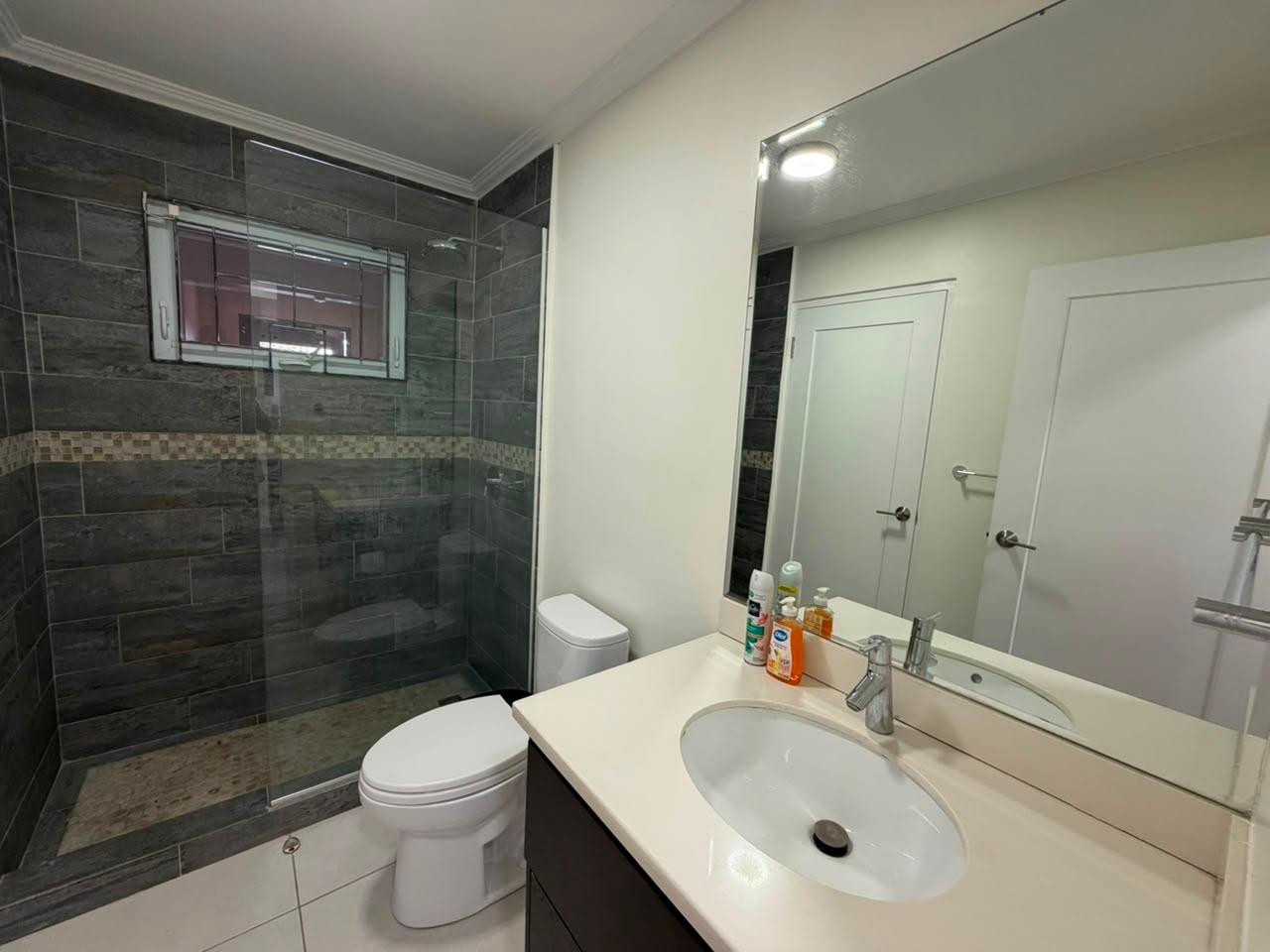 Apartment For Rent: GARDEN CLOSE, Kingston 8 | $2,500 photo 13