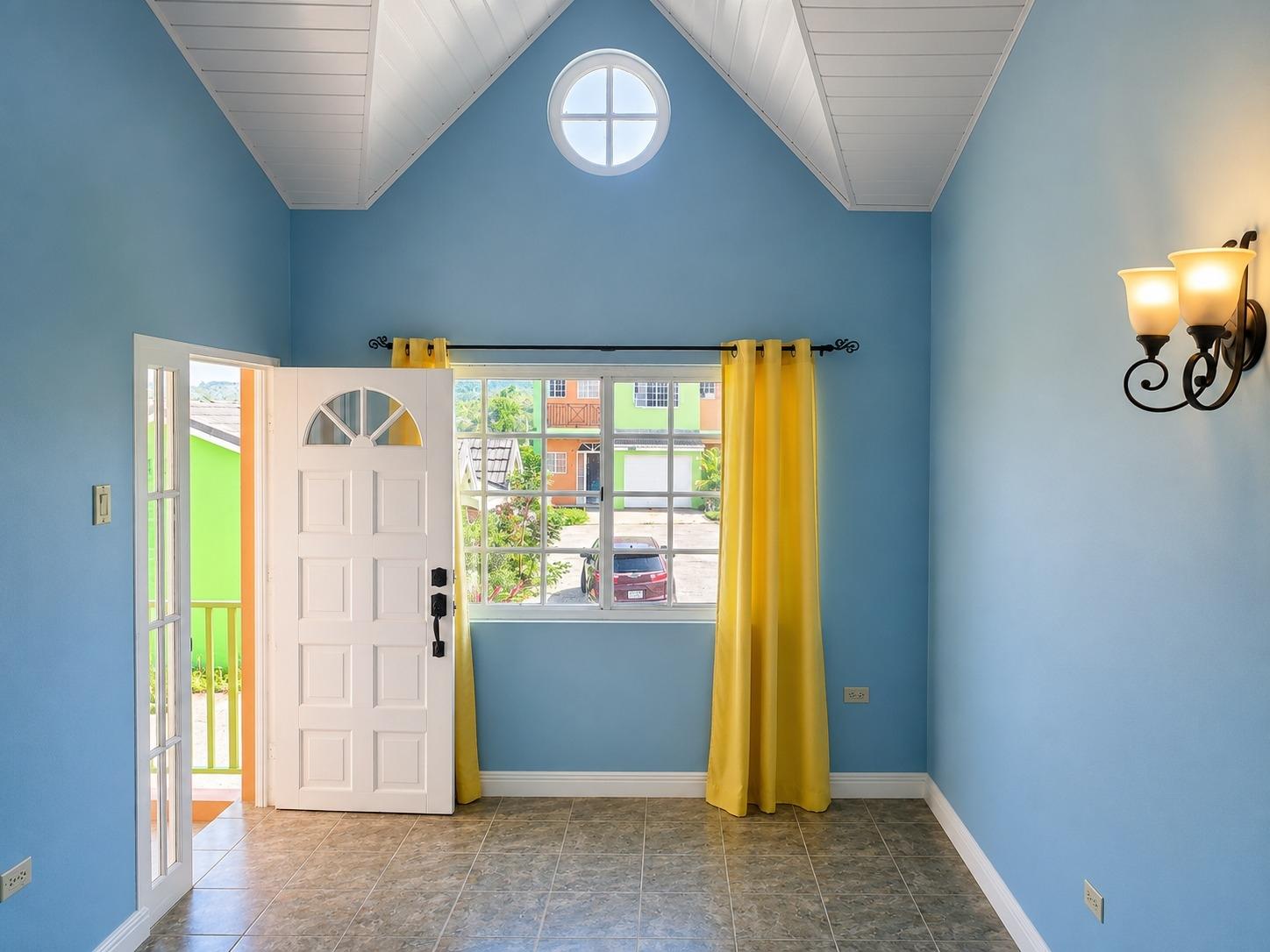 Townhouse For Rent: GREEN APT, HATFIELD, Hatfield | $160,000 photo 4