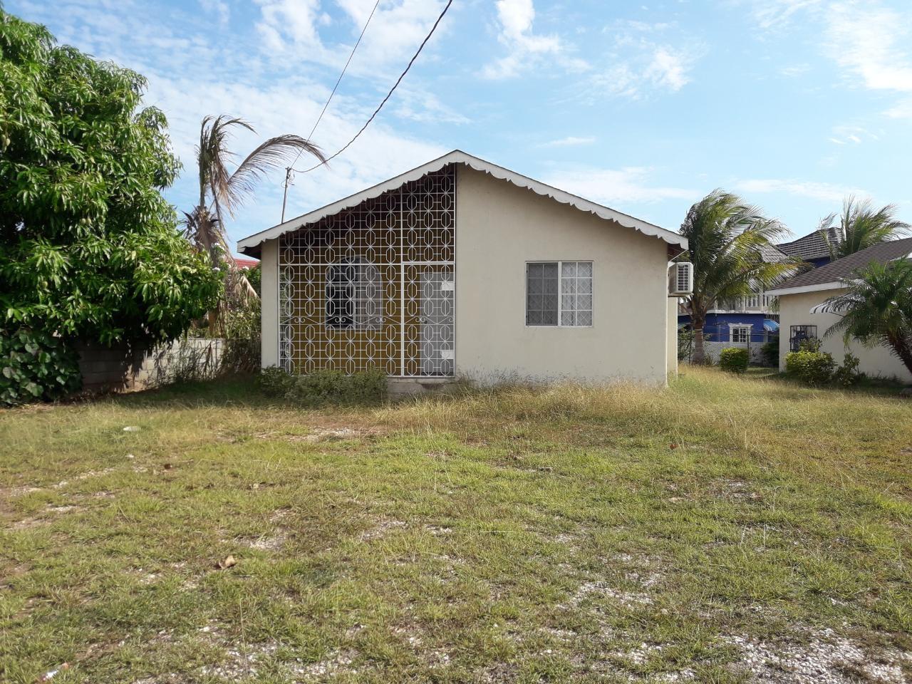 House For Rent: NEW HARBOUR VILLAGE2, Old Harbour | $75,000 photo 2