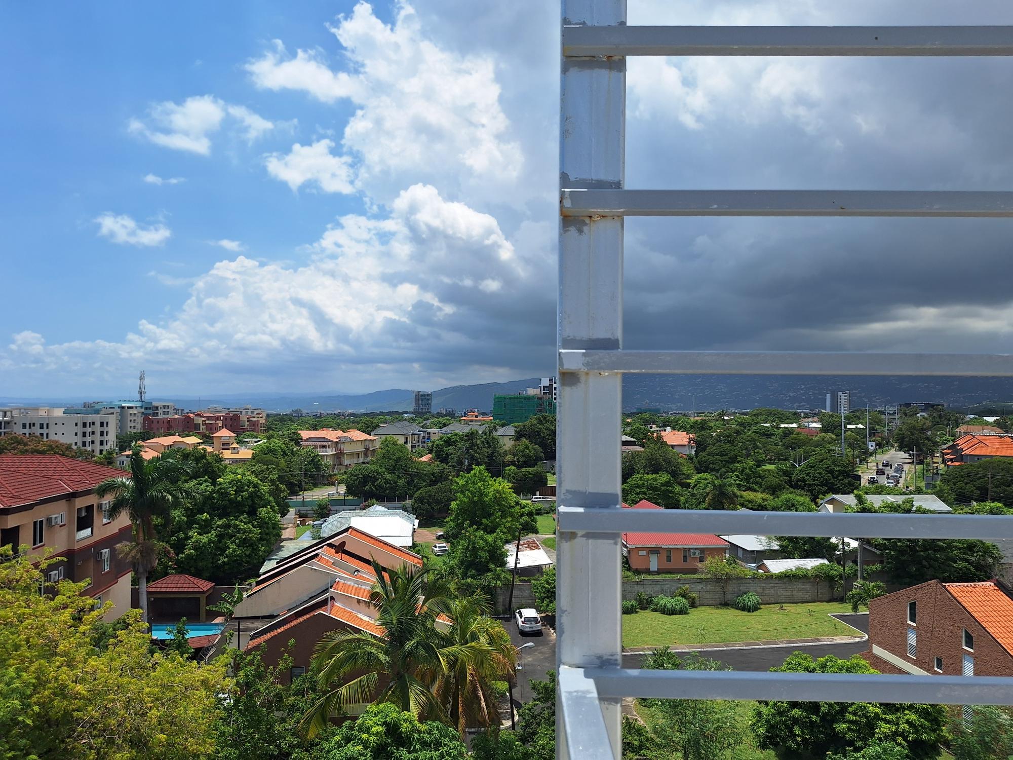 Apartment For Sale: SEAVIEW AVENUE, Kingston 5 | $300,000 photo 13