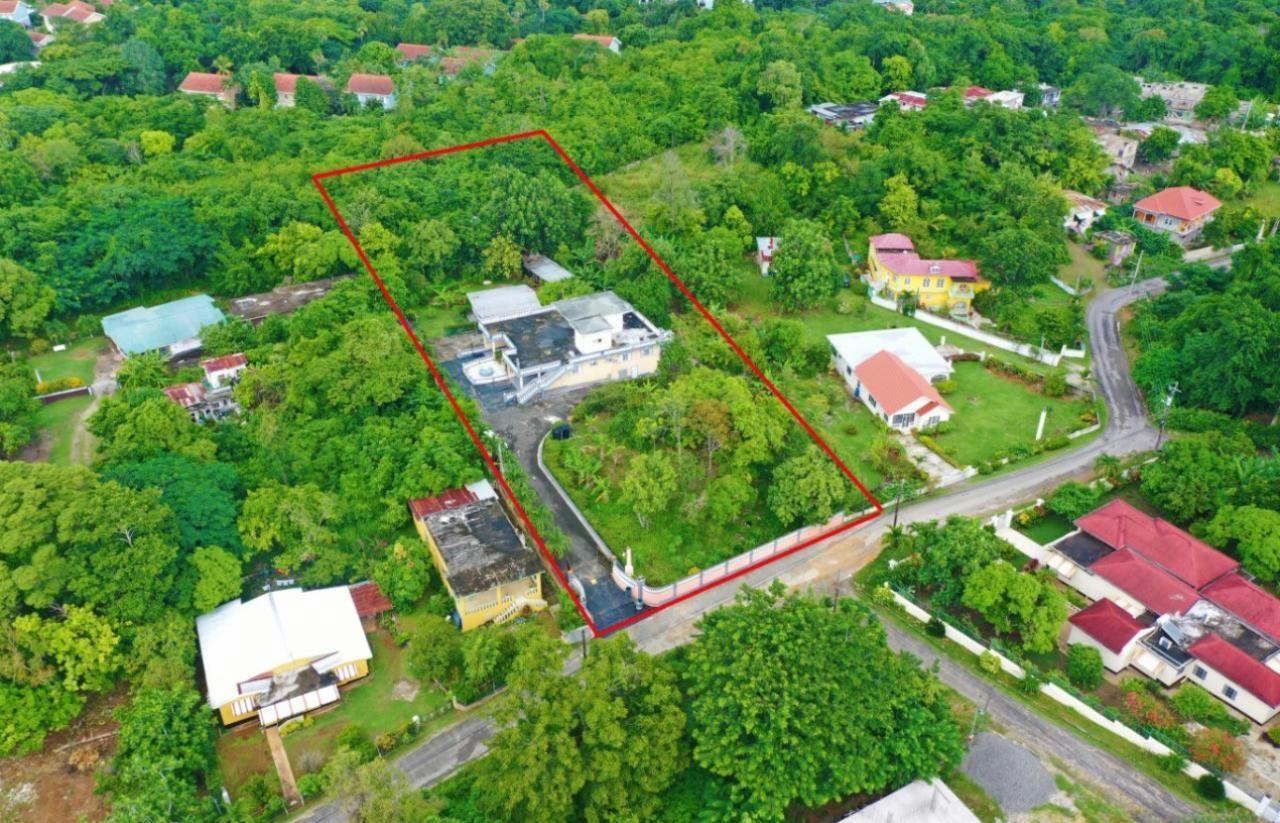 House For Sale: GREAT POND, OCHO RIOS, ST, Ocho Rios | $400,000 photo 16