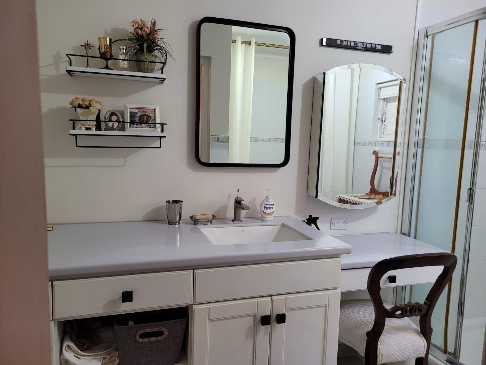 Apartment For Rent: CHERRY HILL DRIVE, Kingston 8 | $3,200 photo 9