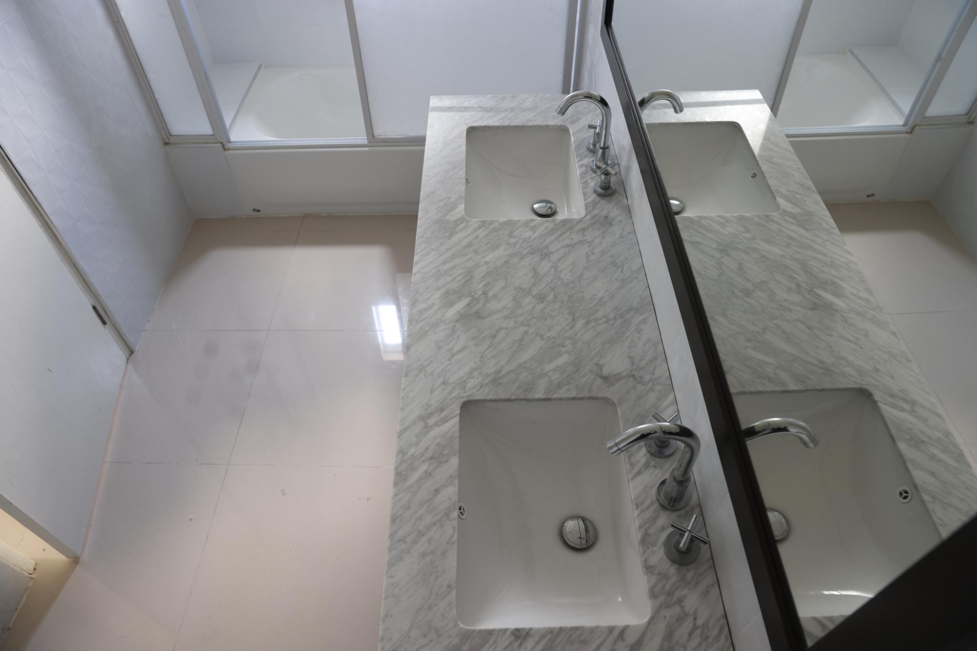 House For Sale: MENDEZ DRIVE, Byndloss | $45,000,000 photo 9