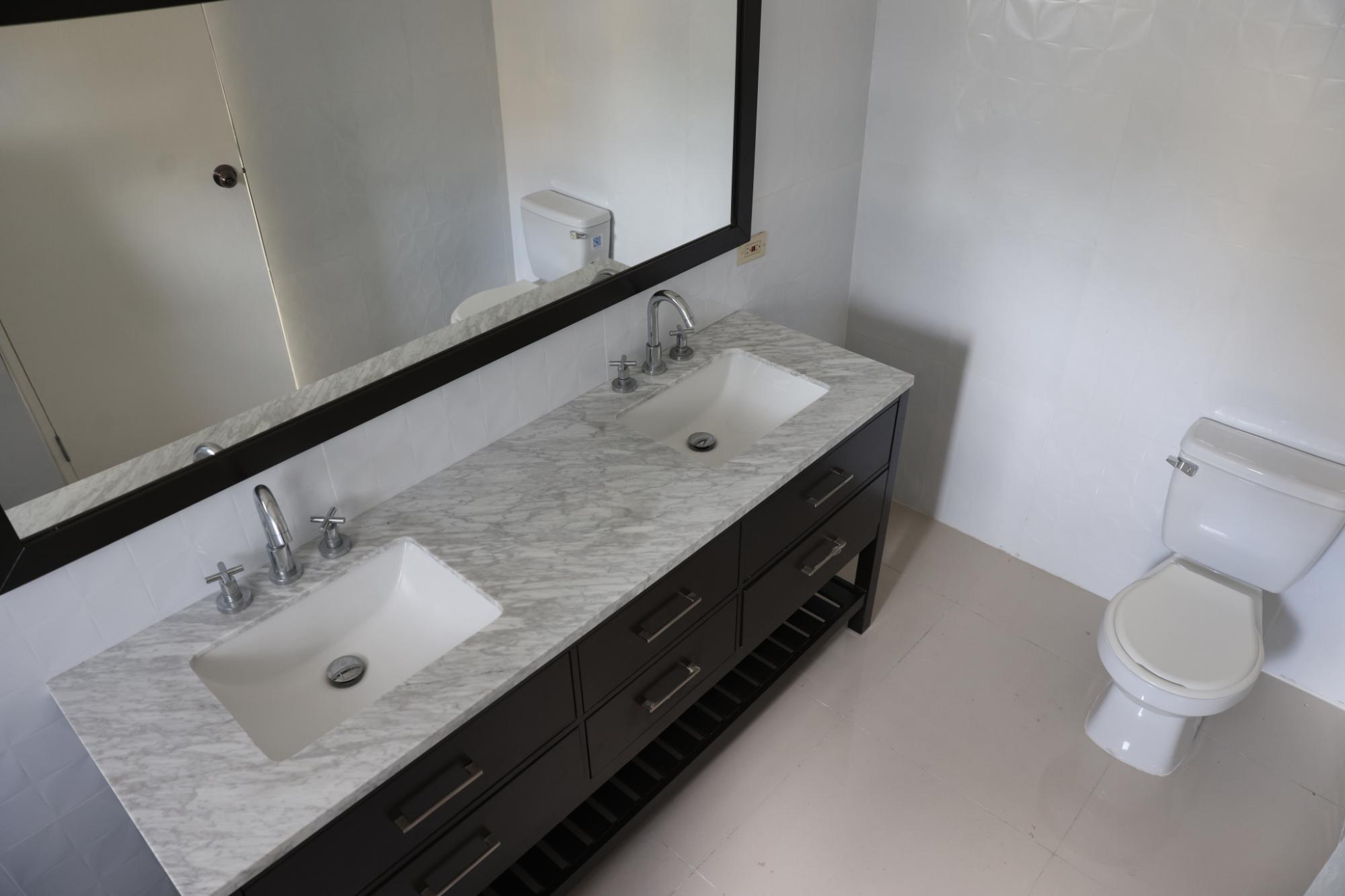 House For Sale: MENDEZ DRIVE, Byndloss | $45,000,000 photo 11