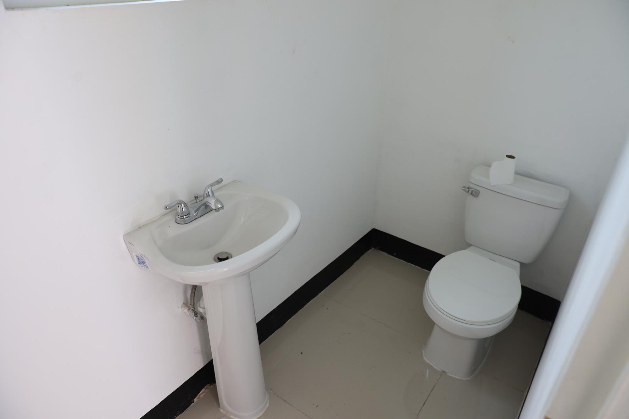 House For Sale: MENDEZ DRIVE, Byndloss | $45,000,000 photo 22