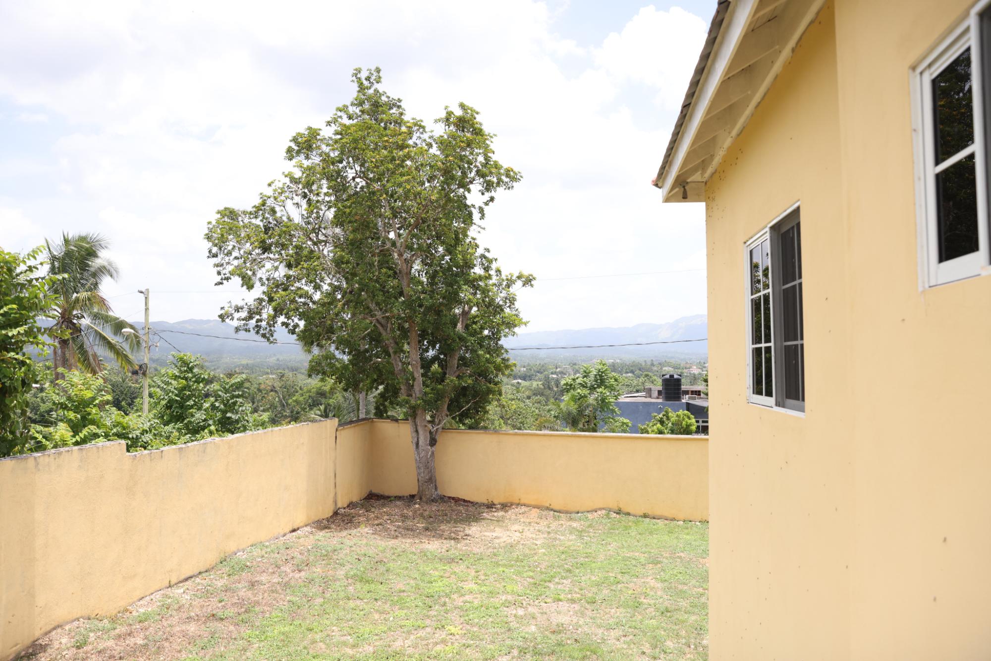 House For Sale: MENDEZ DRIVE, Byndloss | $55,000,000 photo 22