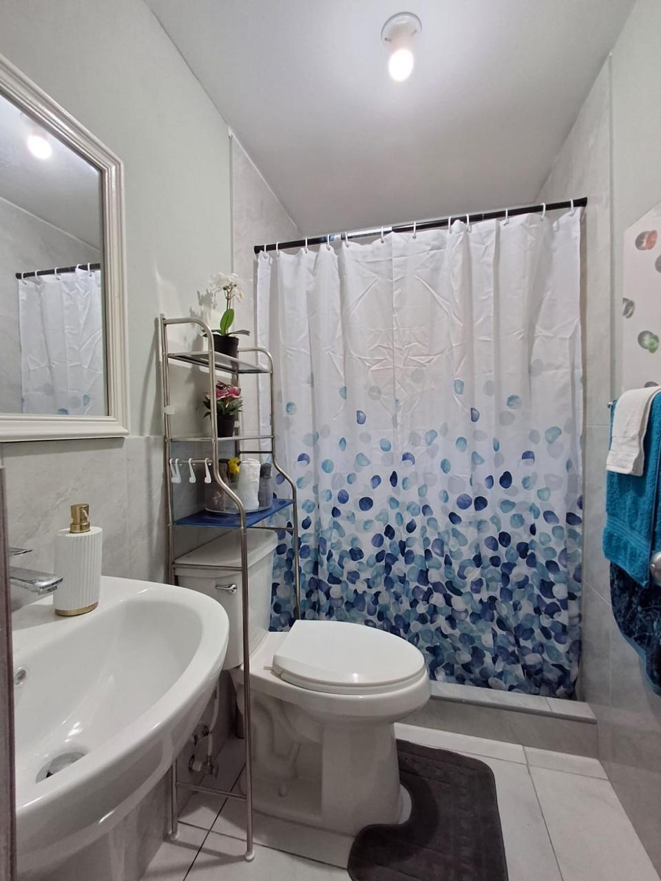 House For Rent: HARTLAND ESTATE, ST ANN, Laughlands | $1,200 photo 11