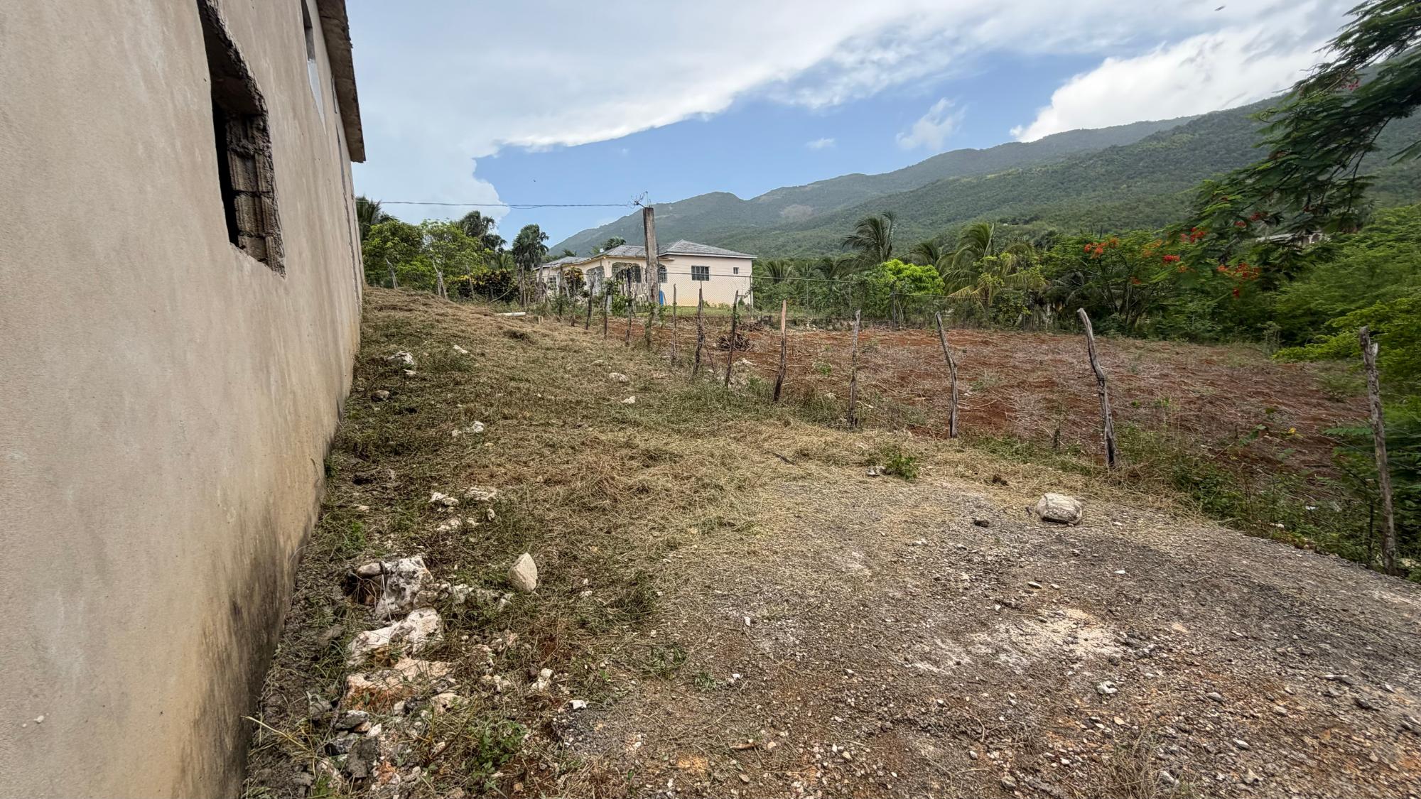 House For Sale: PEPPER DISTRICT, Pepper | $185,000 photo 4