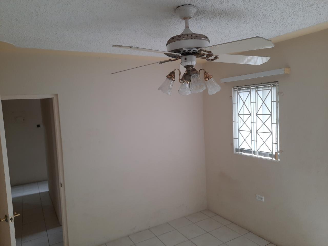 Apartment For Rent: GOLDEN SPRING ROAD, Kingston 9 | $80,000 photo 9