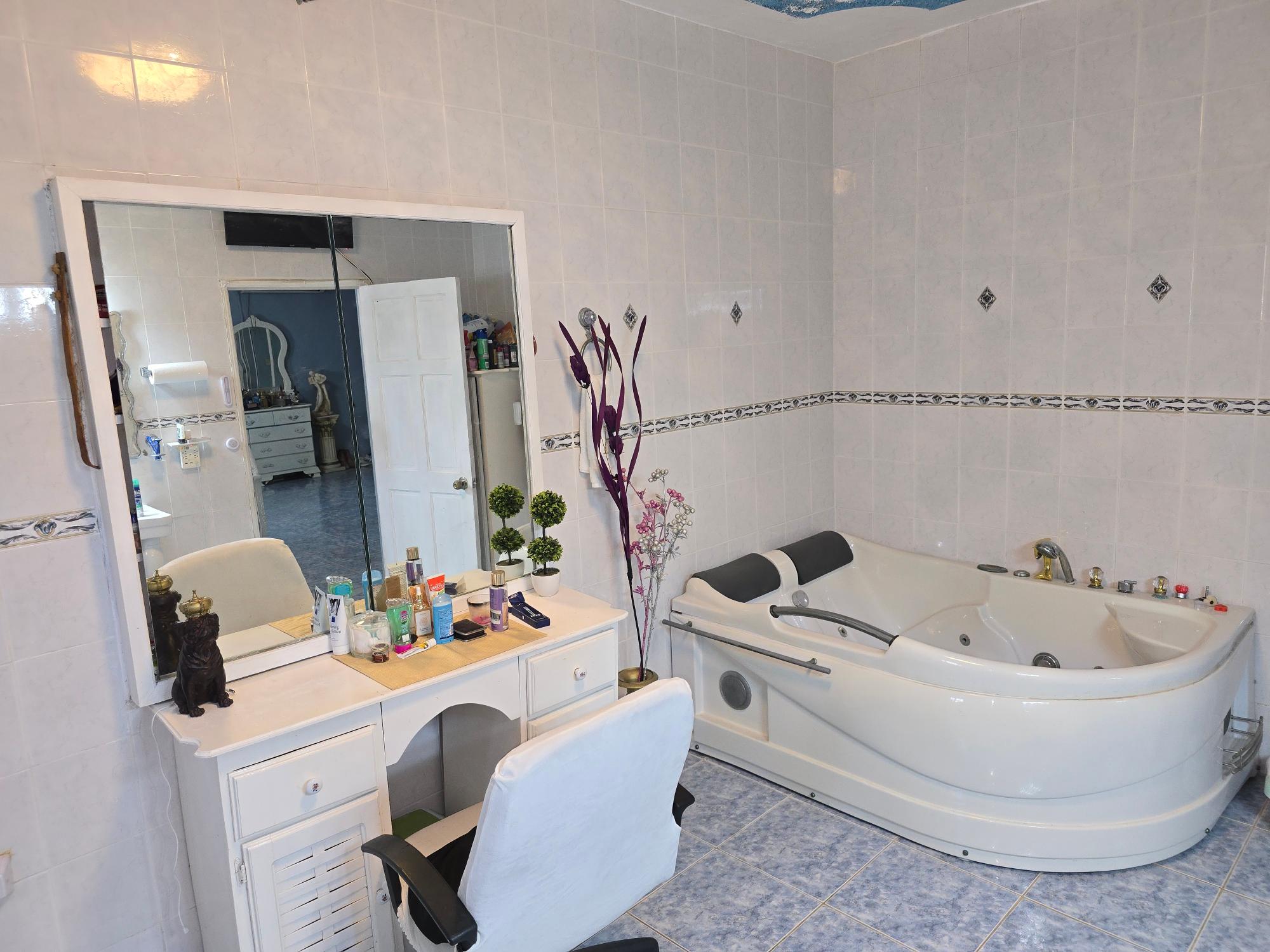 House For Sale: GUANGO CRESCENT, RHYNE PA, Montego Bay | $45,000,000 photo 10