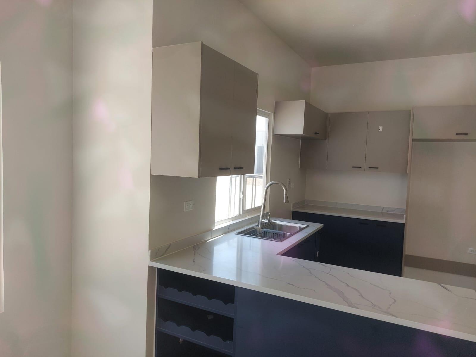 House For Rent: CORAL SPRING ESTATE, Coral Spring | $180,000 photo 7