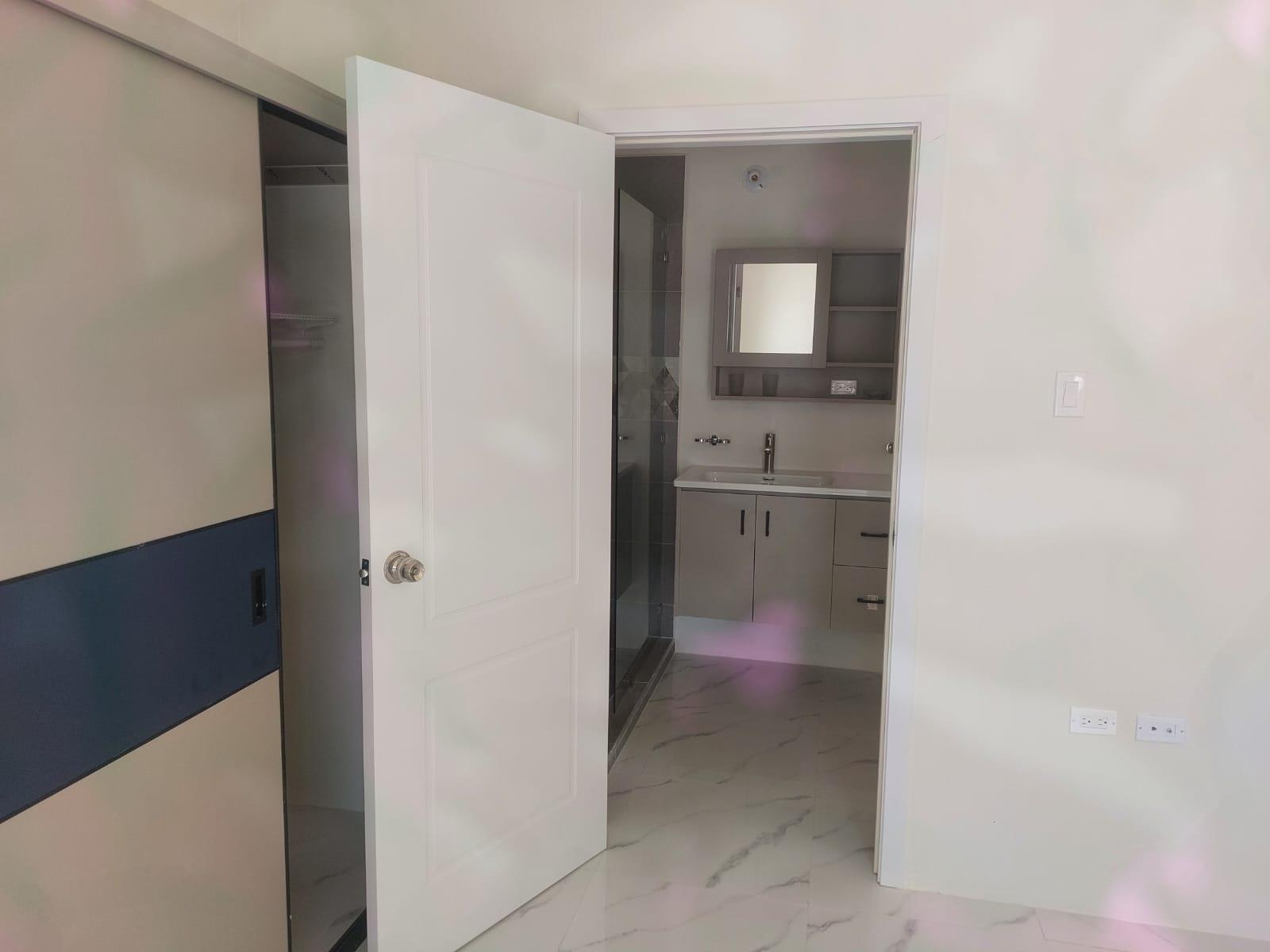 House For Rent: CORAL SPRING ESTATE, Coral Spring | $180,000 photo 13