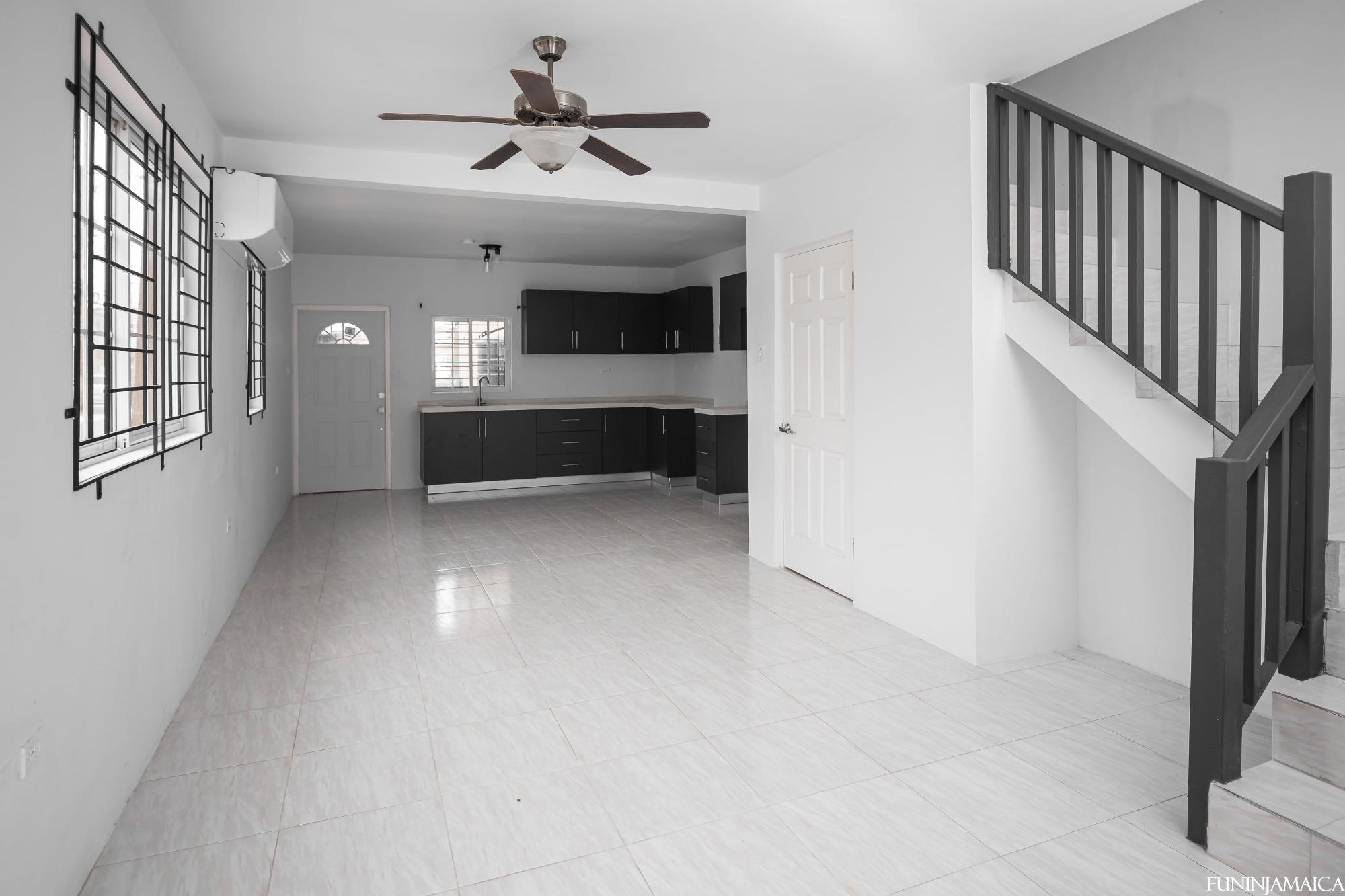 Townhouse For Rent: SANDOWN PALMS, Sandown Park | $150,000 photo 6