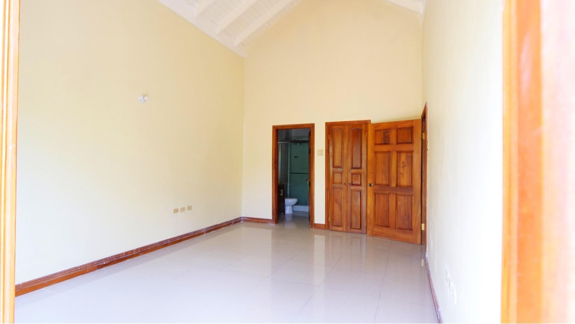 Apartment For Rent: OTTAWA AVENUE, Kingston 6 | $250,000 photo 16