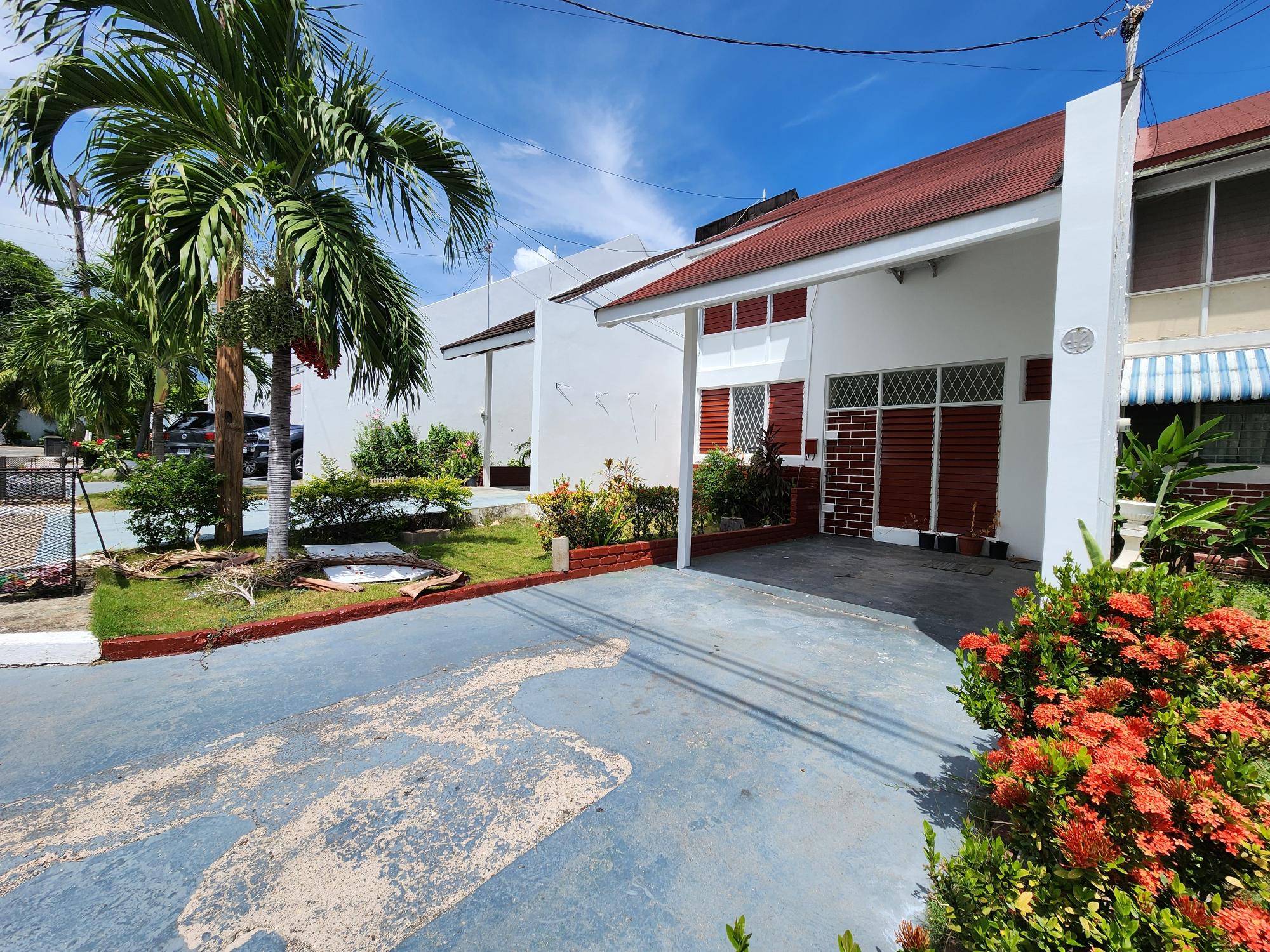 Townhouse For Sale: HAINING CRESCENT, Kingston 5 | $55,000,000 photo 2