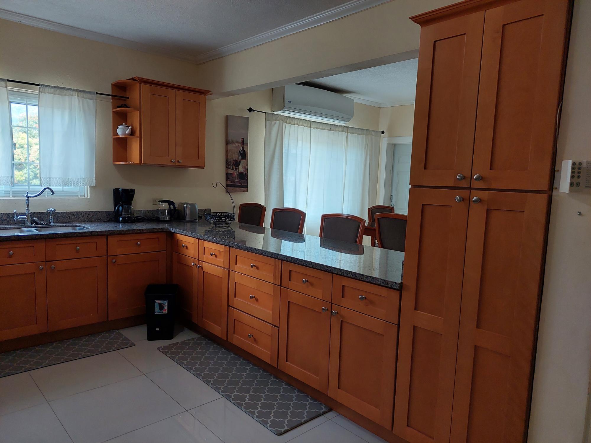 Apartment For Rent: SANDHURST AVENUE, Kingston 6 | $1,950 photo 12