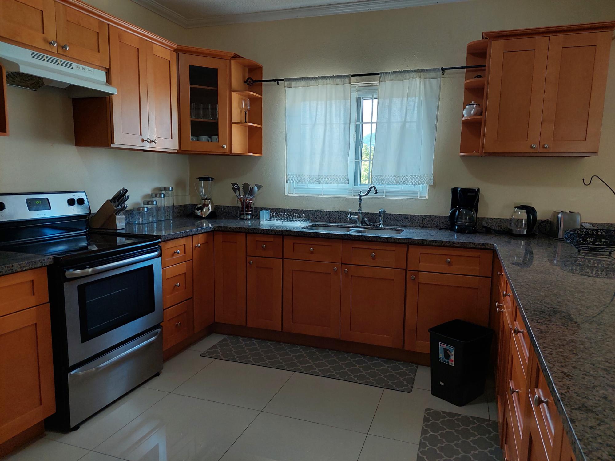 Apartment For Rent: SANDHURST AVENUE, Kingston 6 | $1,950 photo 16