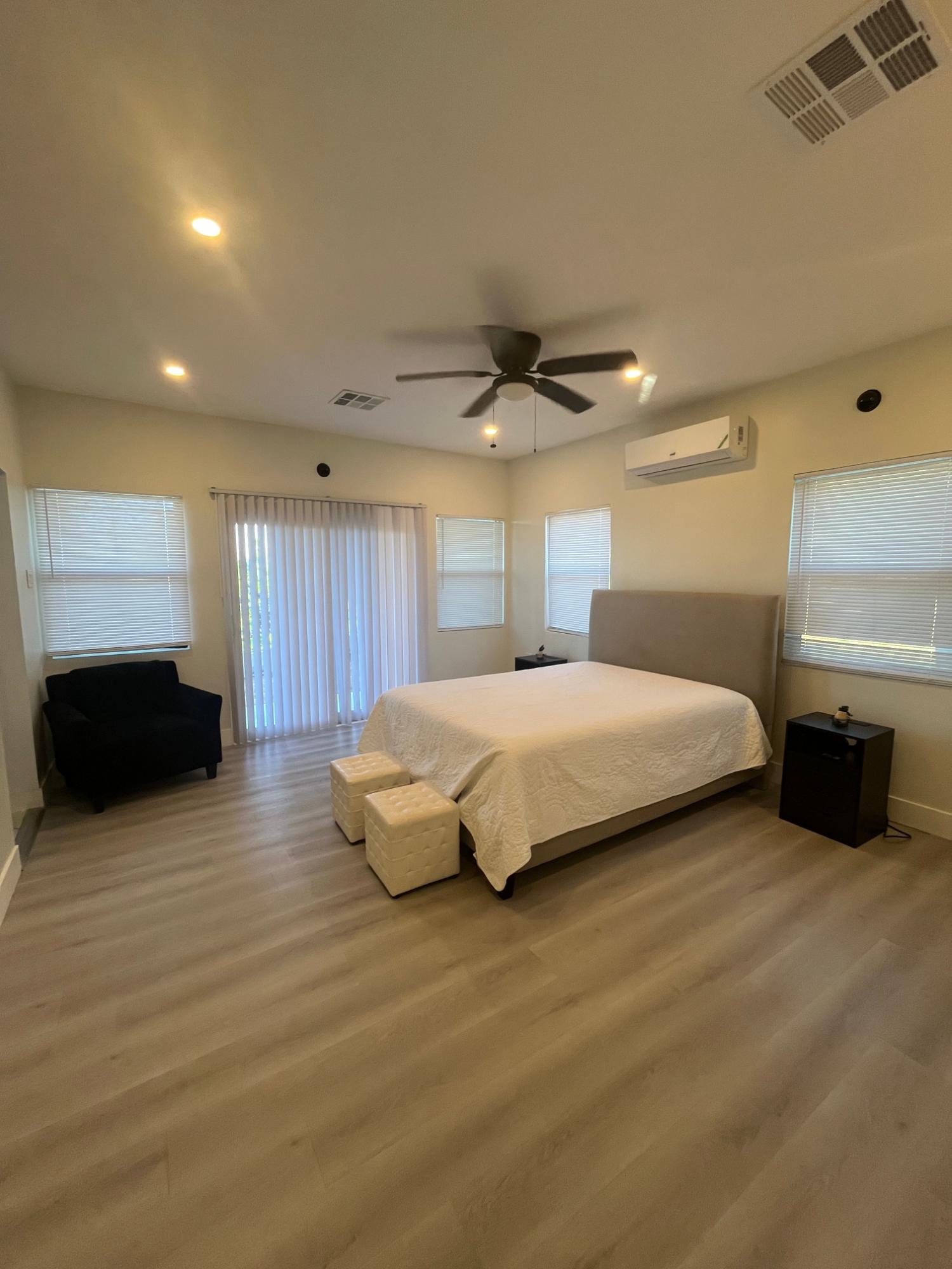 Apartment For Rent: CAMELOT VILLAGE PH 2, Discovery Bay | $1,150 photo 8