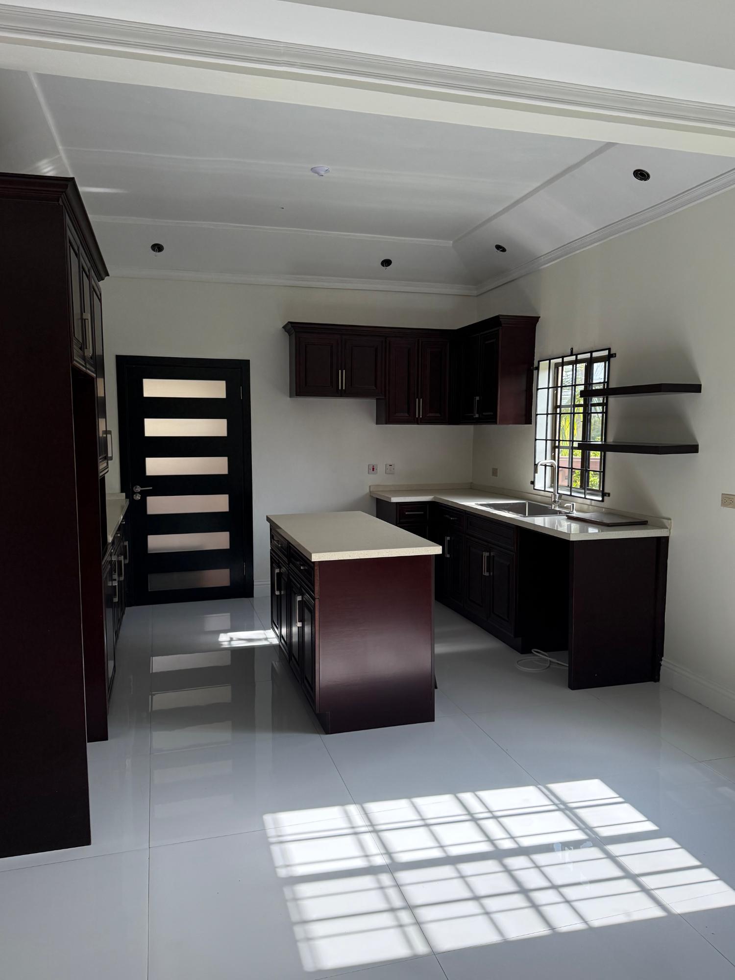 Townhouse For Sale: VILLA ROAD, Mandeville | $500,000 photo 11