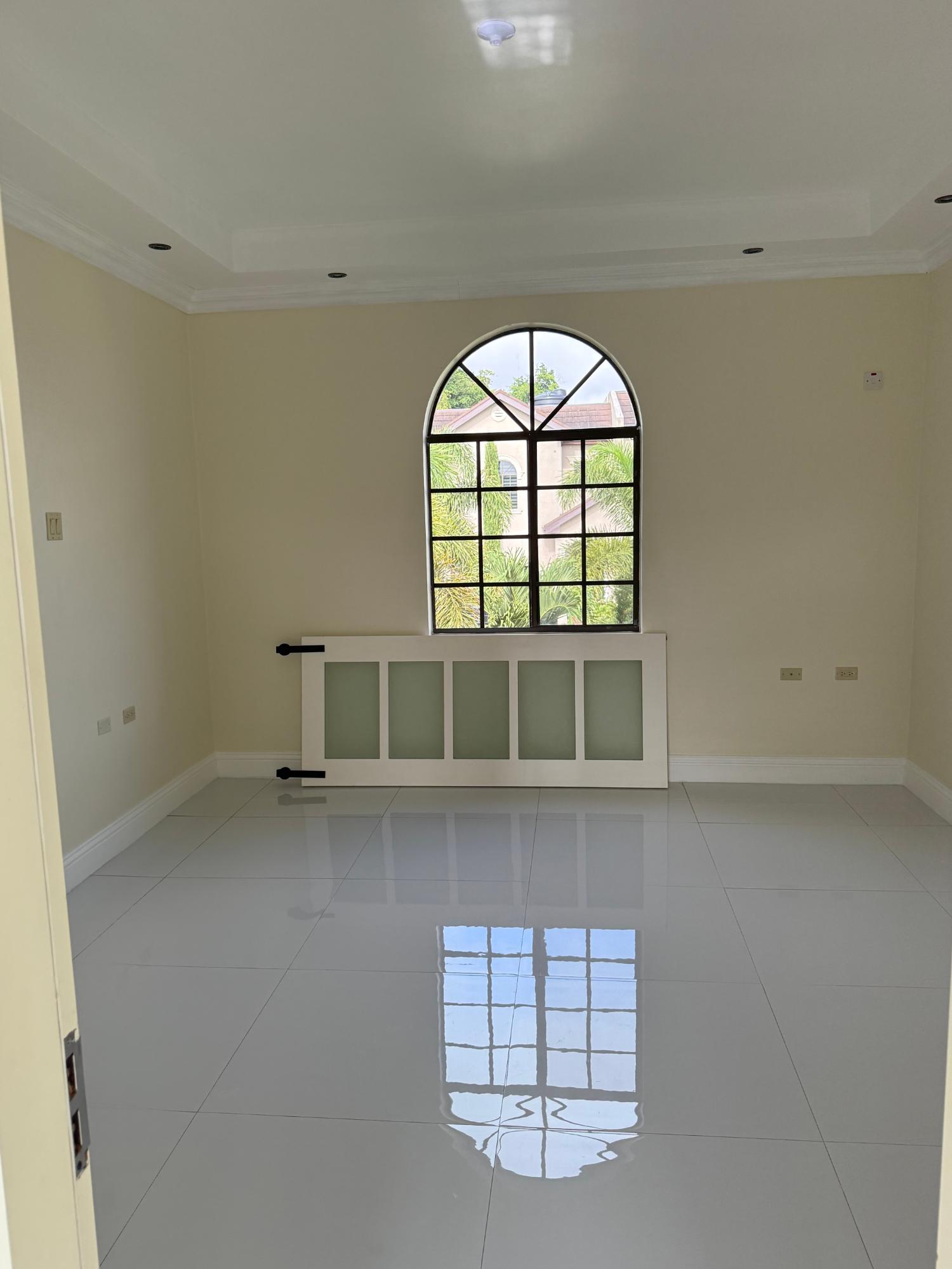 Townhouse For Sale: VILLA ROAD, Mandeville | $500,000 photo 14
