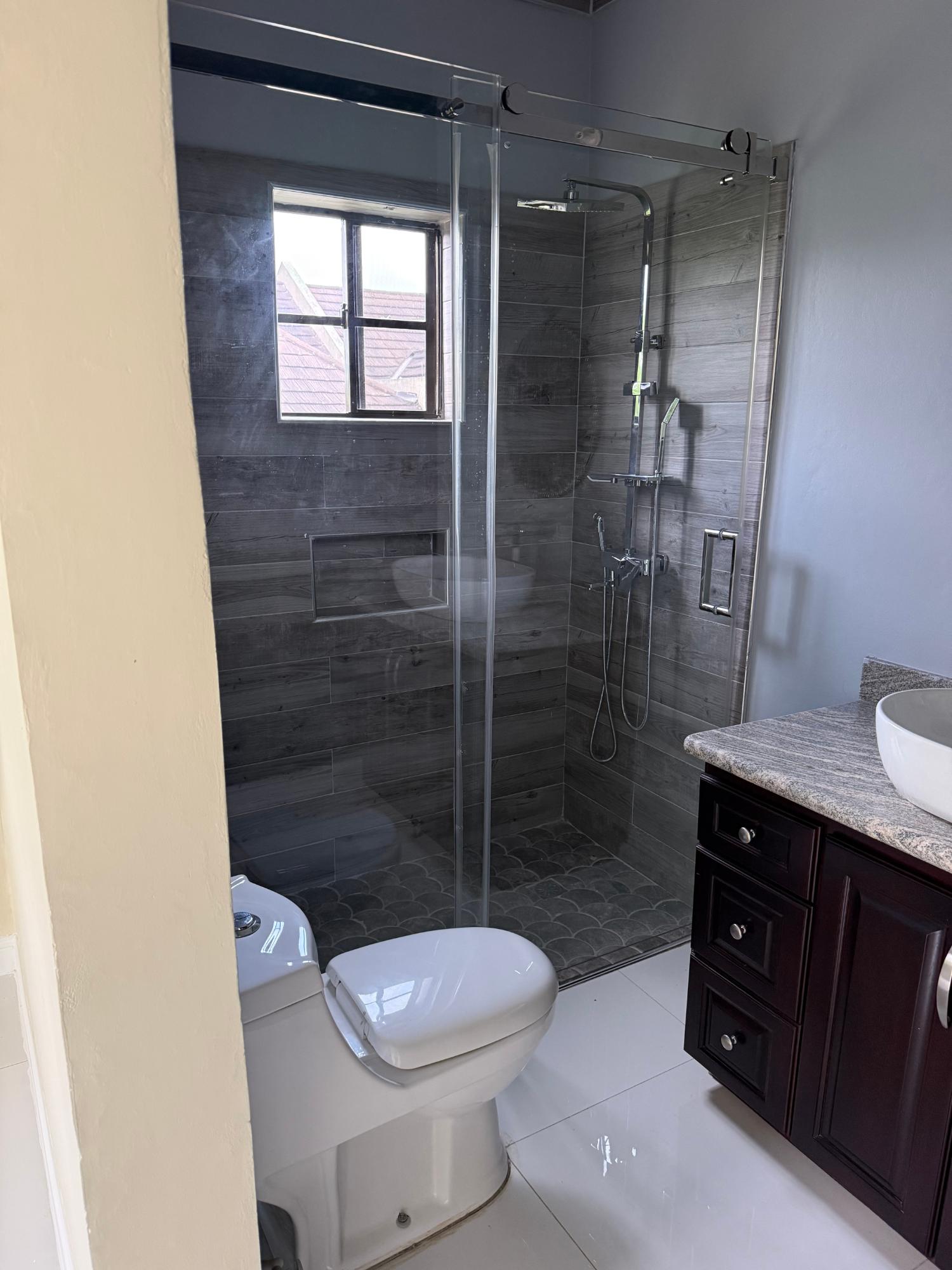 Townhouse For Rent: VILLA ROAD, Mandeville | $3,000 photo 14