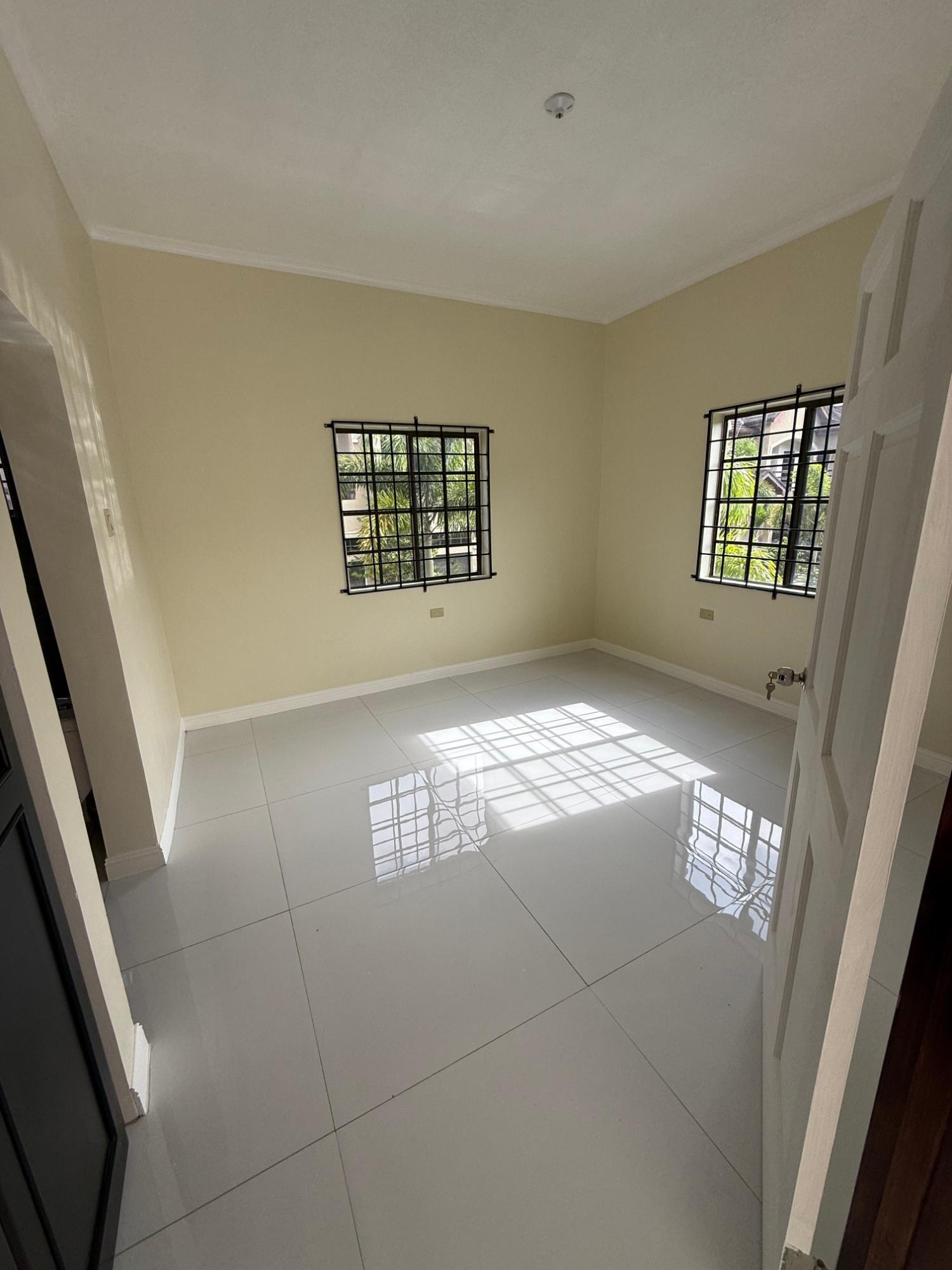Townhouse For Rent: VILLA ROAD, Mandeville | $3,000 photo 18