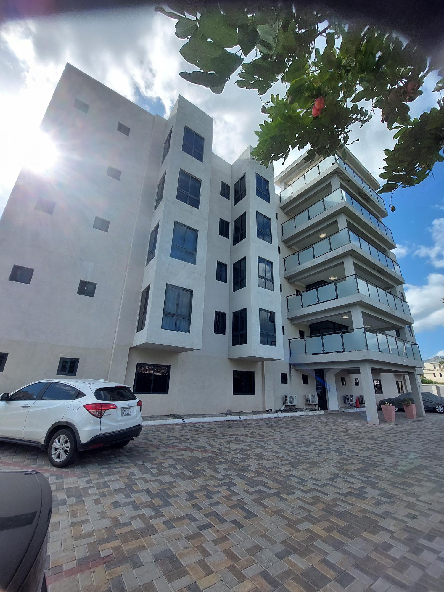 Apartment For Rent: 1 ARGYLE ROAD, Kingston 5 | $2,200 photo 4