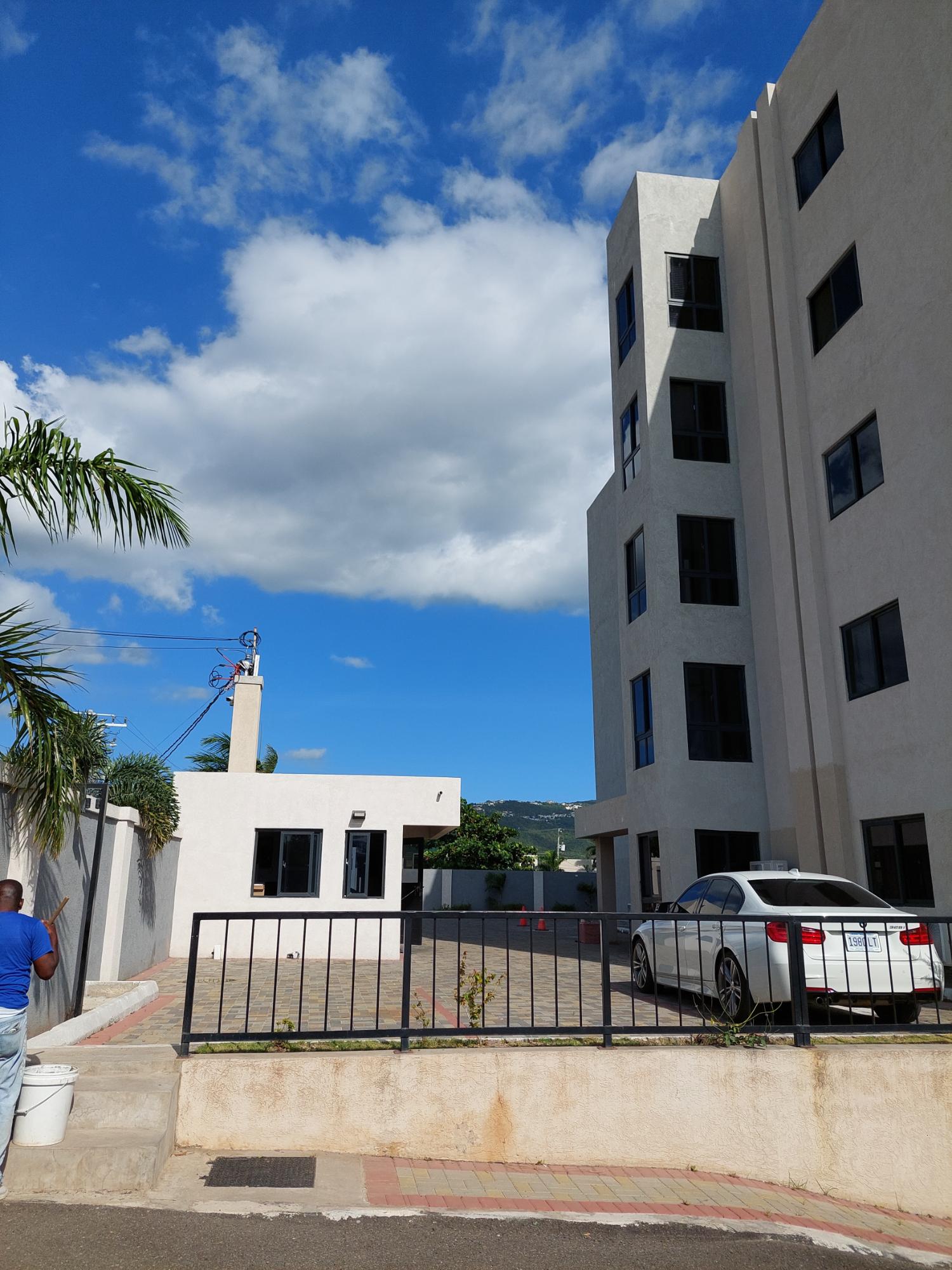 Apartment For Rent: 1 ARGYLE ROAD, Kingston 5 | $2,200 photo 8