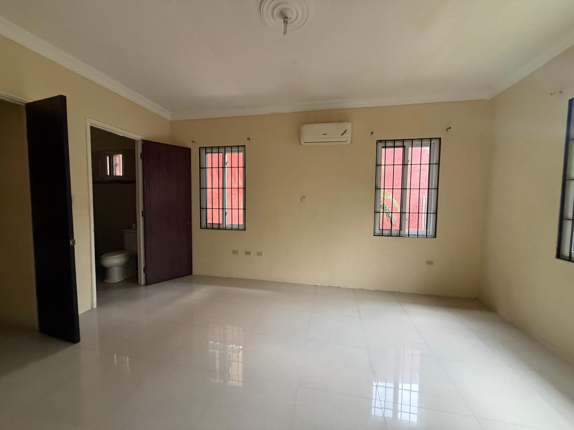 Apartment For Rent: 9 11 WASHINGTON CLOSE, Kingston 8 | $180,000 photo 4