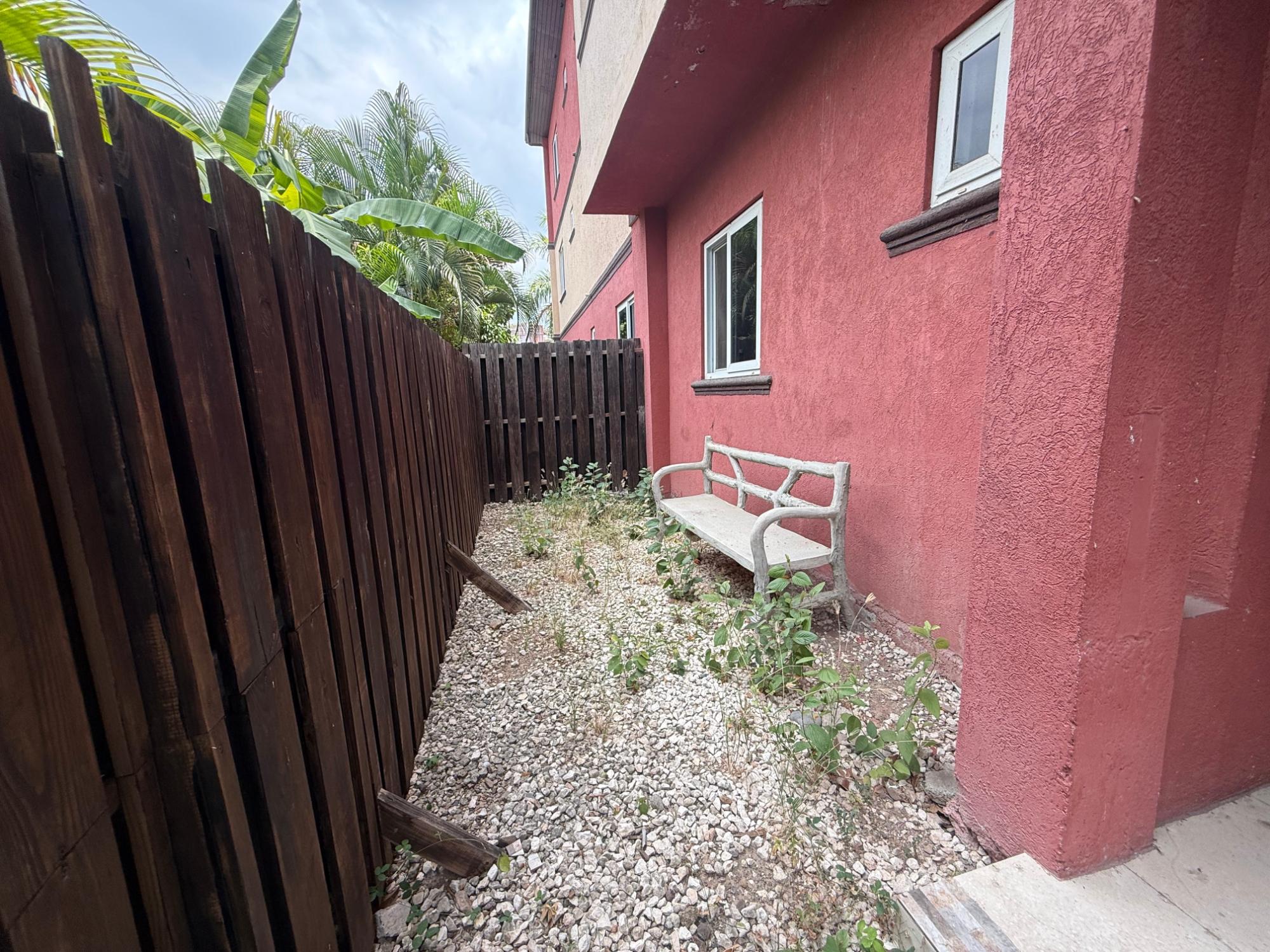 Apartment For Rent: 9 11 WASHINGTON CLOSE, Kingston 8 | $180,000 photo 10