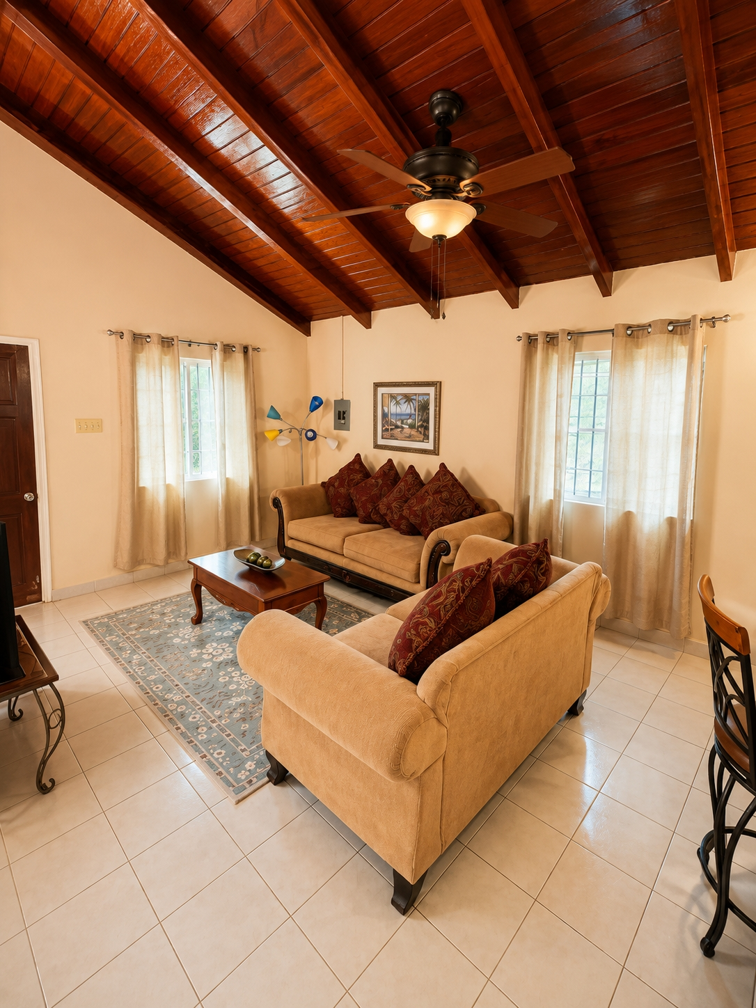 Apartment For Rent: BOGUE VILLAGE, Montego Bay | $135,000 photo 3