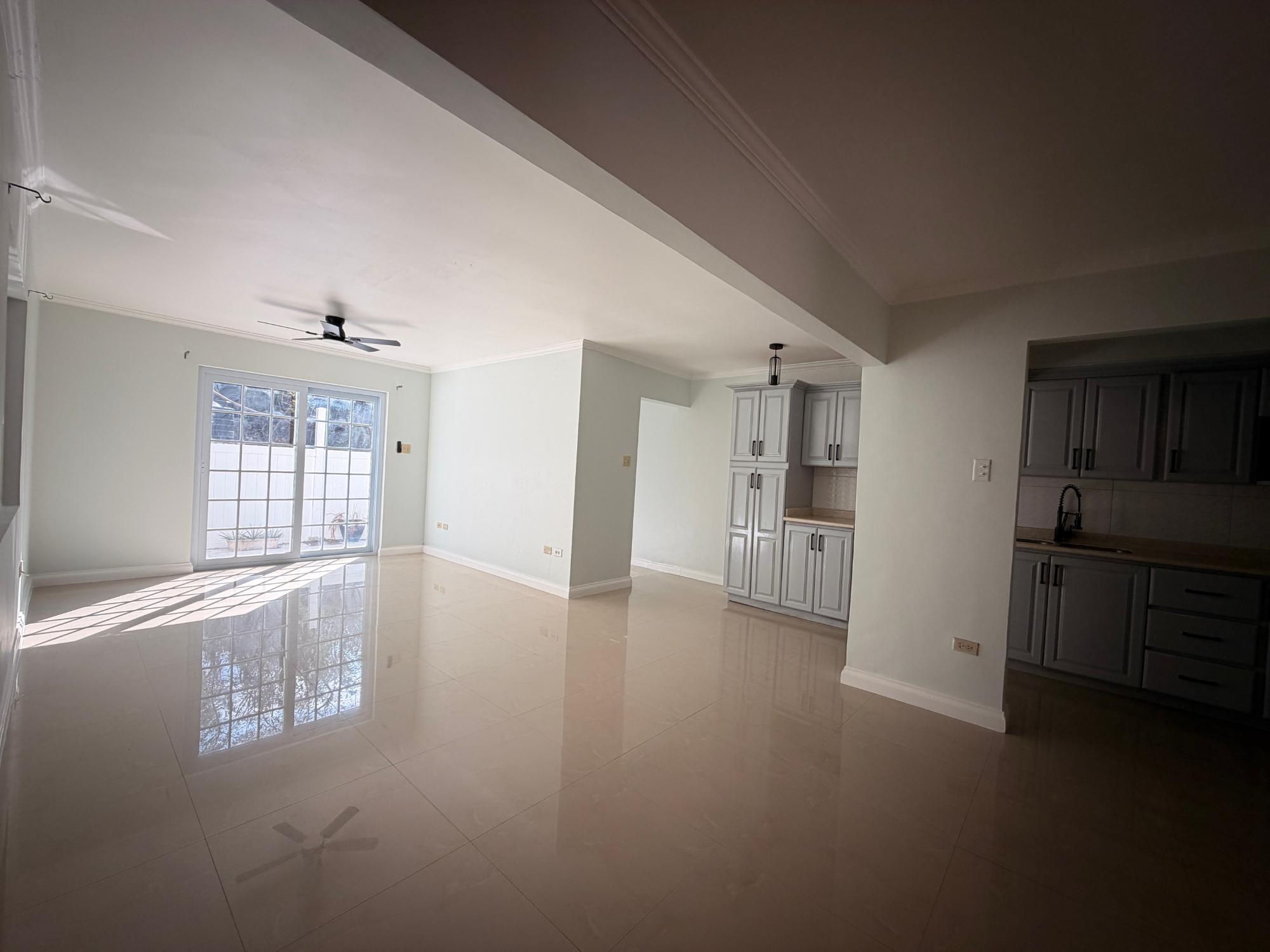 Townhouse For Rent: EAST MOUNTAIN PRIDE AVE, Kingston 6 | $260,000 photo 15