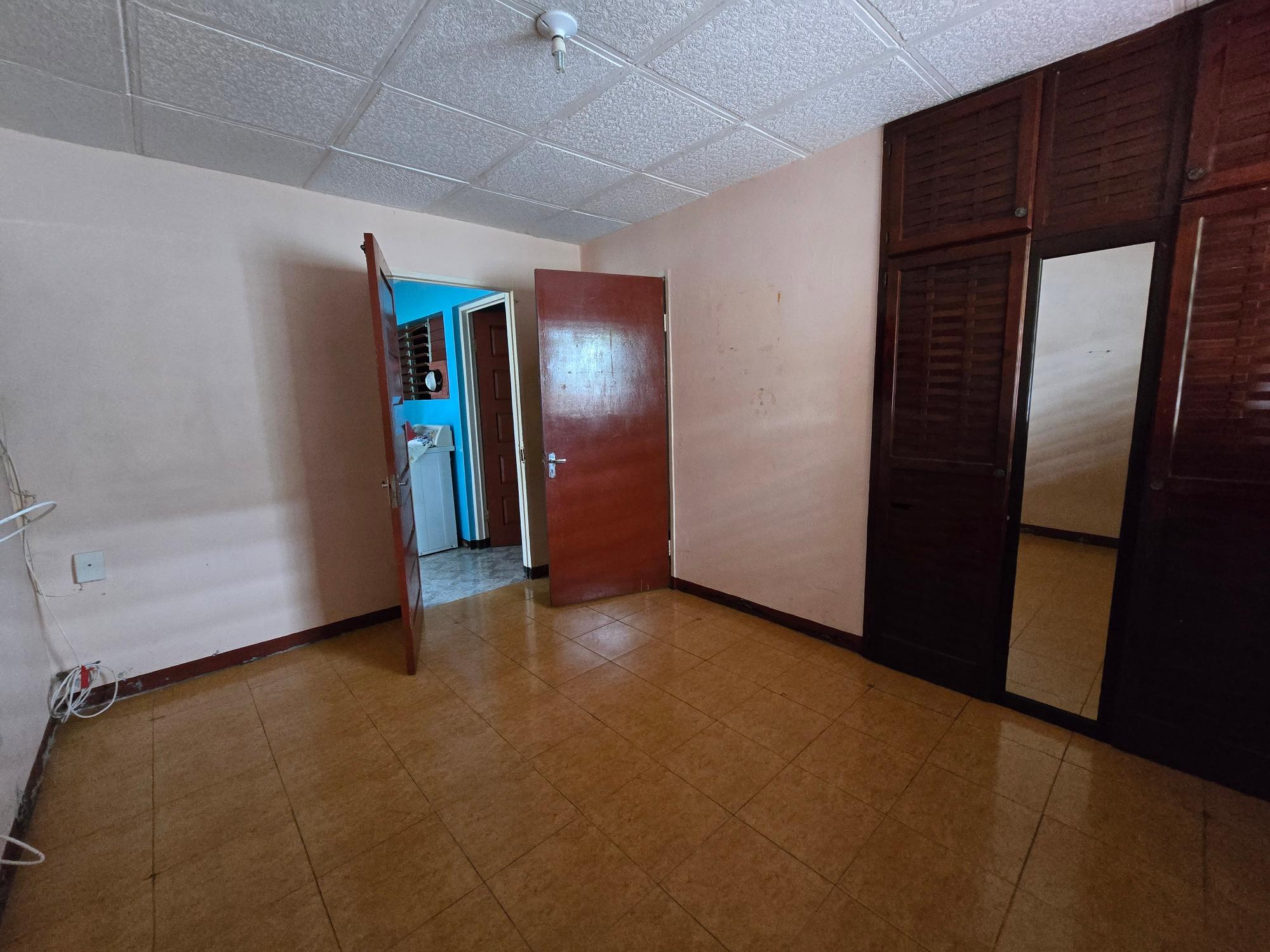 House For Sale: VALERIE CRESCENT, Spanish Town | $22,000,000 photo 12