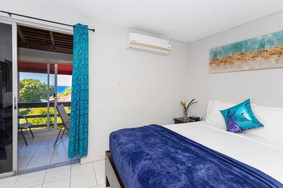 Apartment For Sale: 11 QUEENS DR, ST. JAMES, Montego Bay | $175,000 photo 7