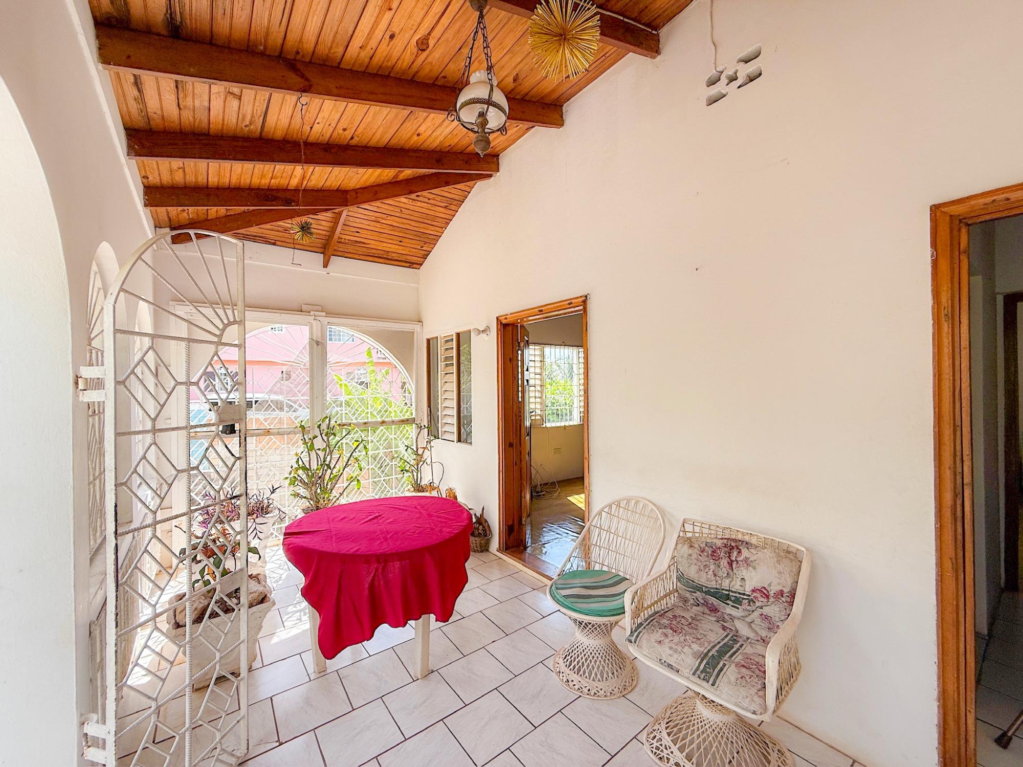House For Sale: GREENWOOD AVE, ST JAMES, Montego Bay | $48,000,000 photo 5