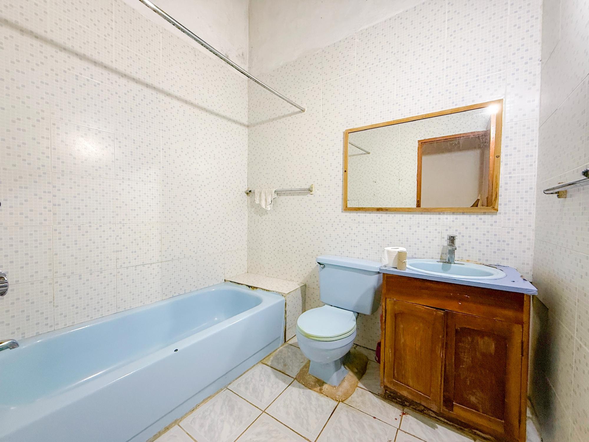House For Sale: GREENWOOD AVE, ST JAMES, Montego Bay | $48,000,000 photo 12