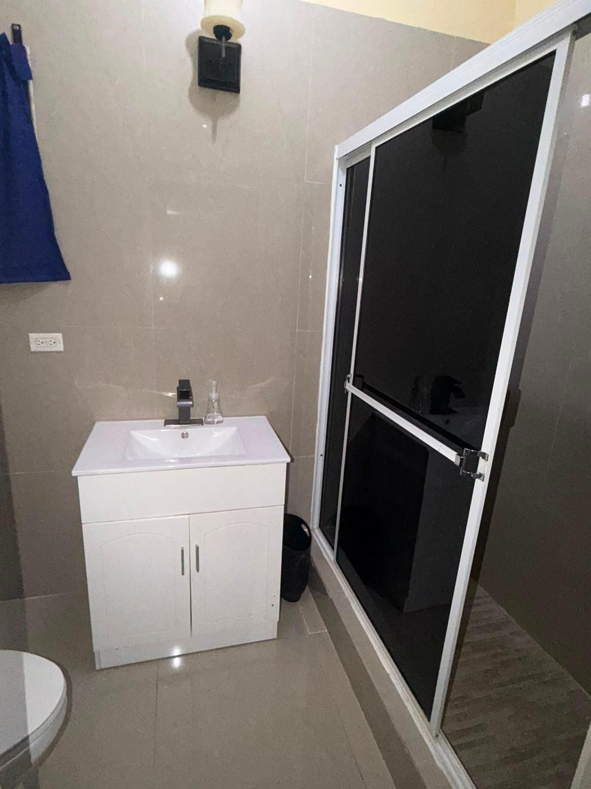 Apartment For Rent: MERRICK HIGHWAY, KINGSTON, Kingston 19 | $260,000 photo 14