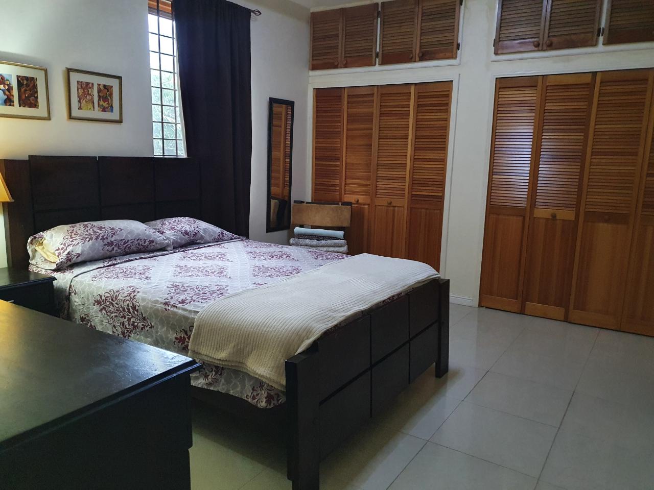 Apartment For Rent: 11 MUSGRAVE AVENUE, Kingston 10 | $1,200 photo 7