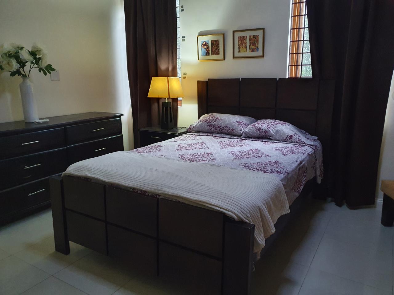Apartment For Rent: 11 MUSGRAVE AVENUE, Kingston 10 | $1,200 photo 8