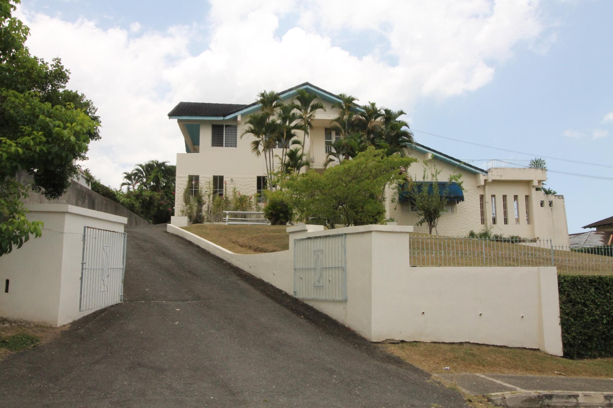 House For Sale: FARRINGDON HEIGHTS, Kingston 6 | $160,000,000