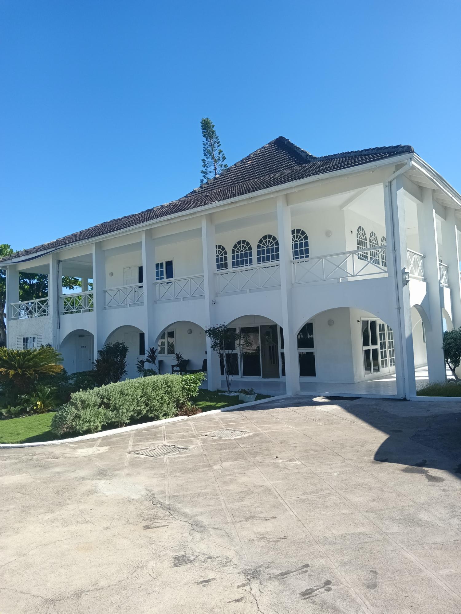 House For Rent: BEACH ROAD, Mammee Bay | $14,000 photo 3